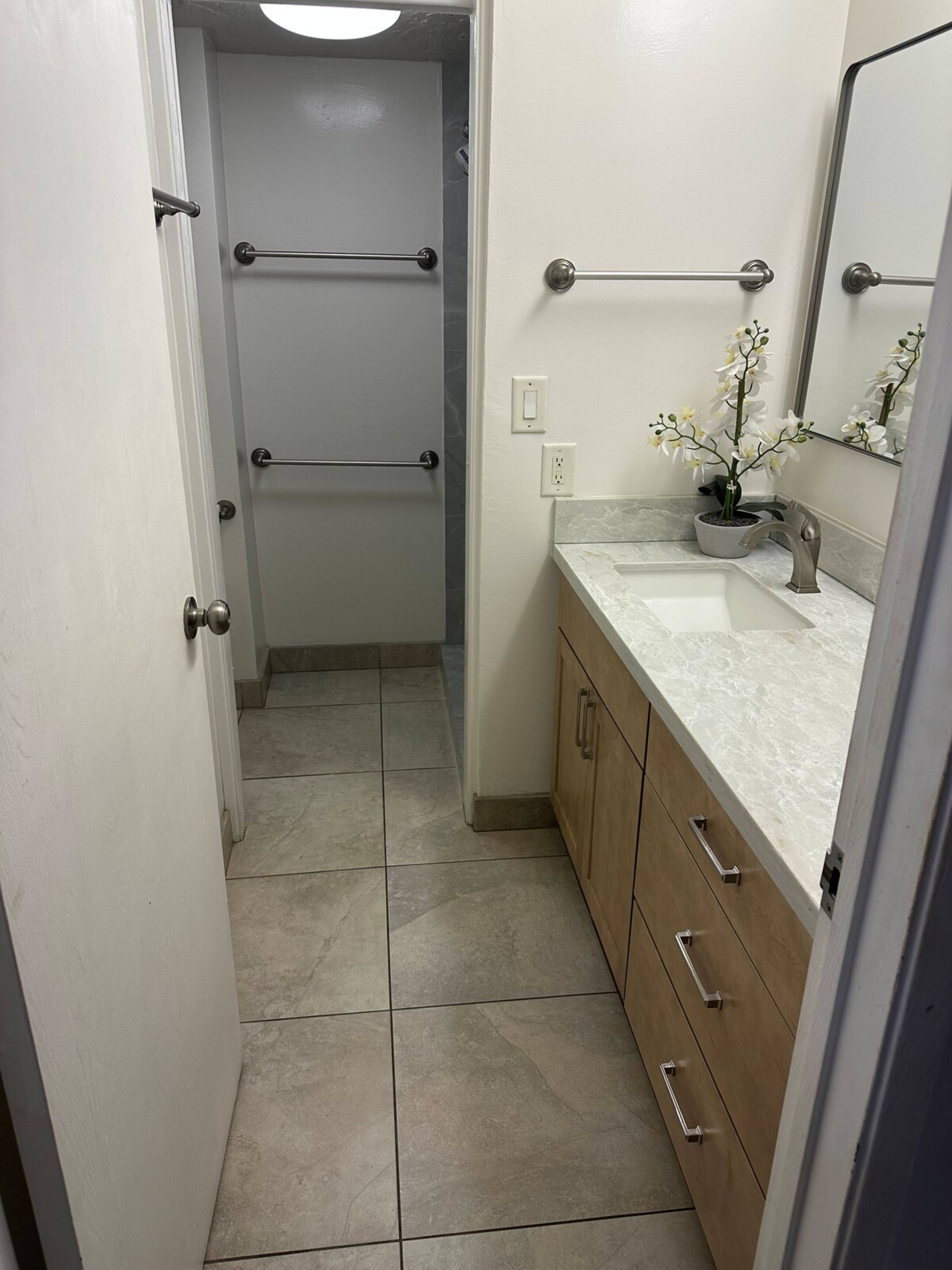 Gorgeous 2bed/2bath Papakea Oceanview - Photo 24