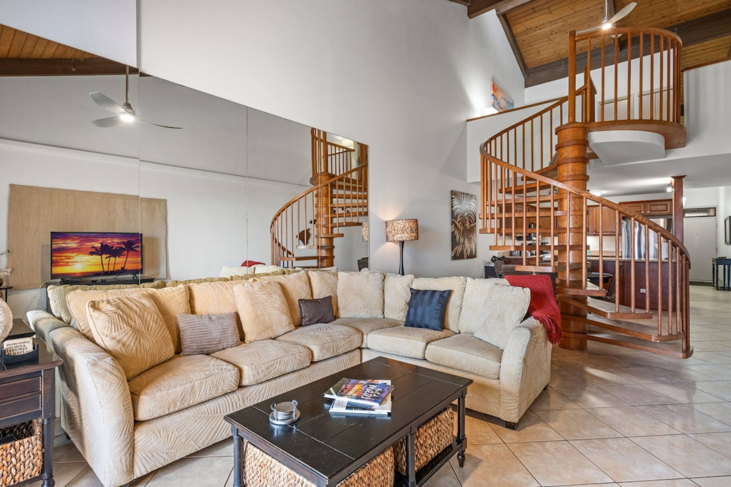 Family Friendly Loft Style Kihei Condo 2BD/2BA - Photo 3