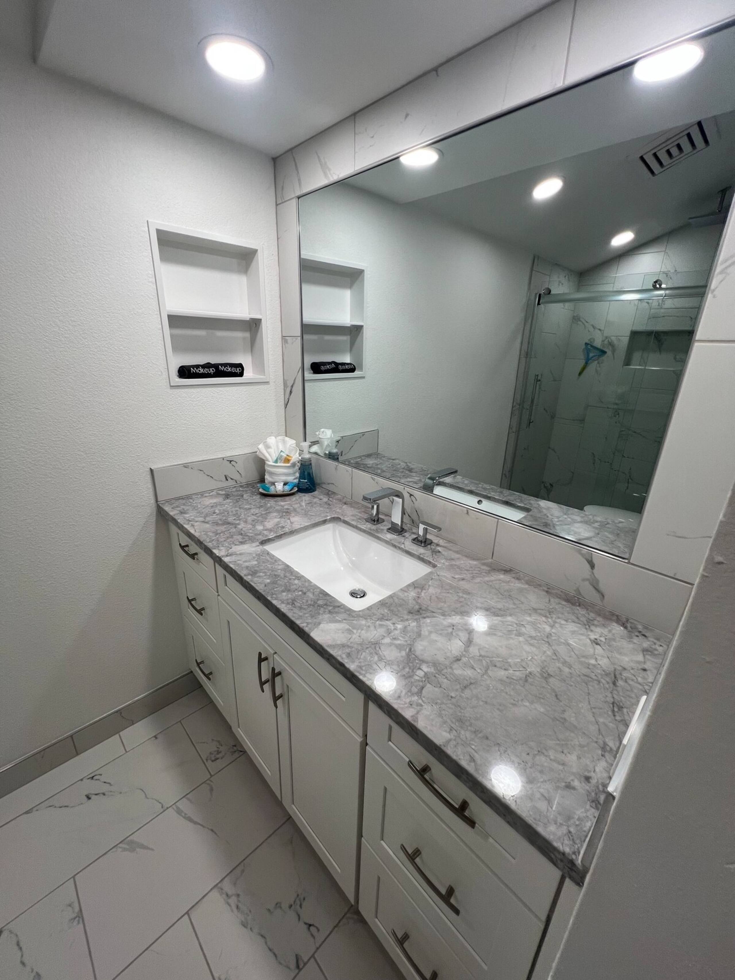 Family Friendly Loft Style Kihei Condo 2BD/2BA - Photo 22