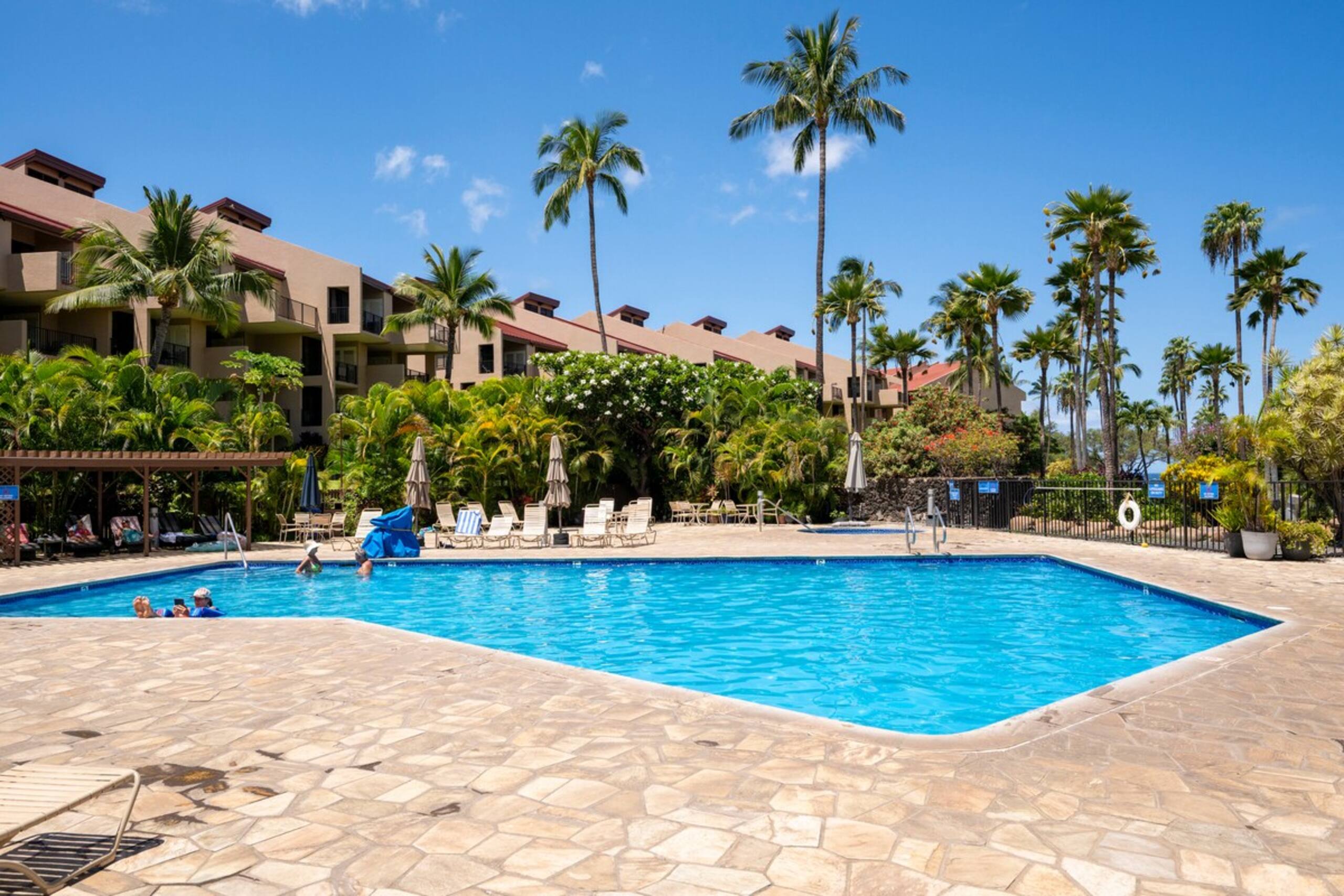 Family Friendly Loft Style Kihei Condo 2BD/2BA - Photo 42