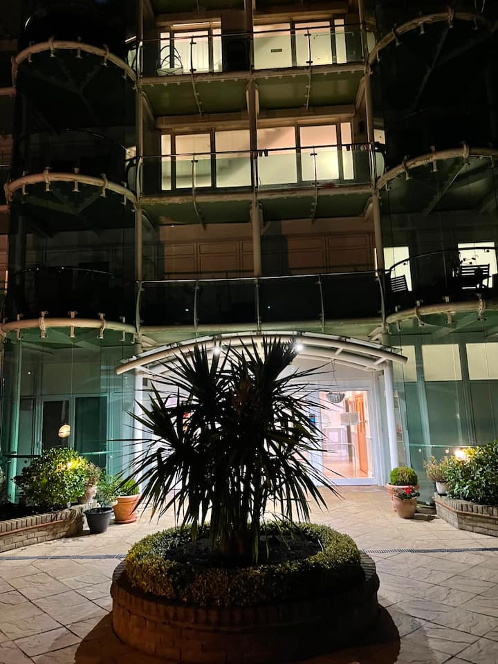 A Luxury Apartment With Stunning View - Enfield