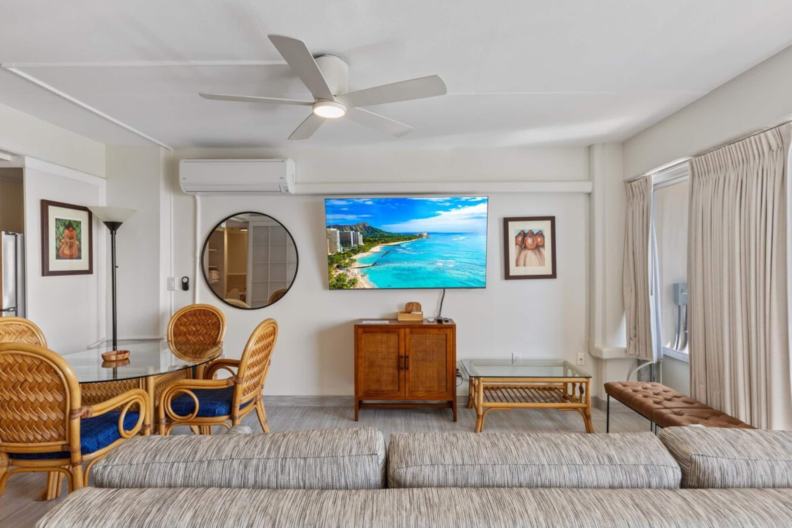 Waikiki Resort Ocean View & Fireworks Free Parking - Photo 39