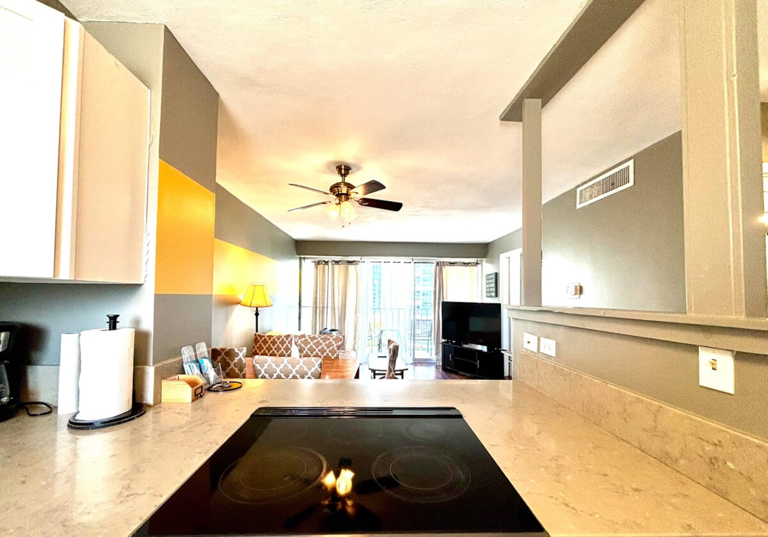 Royal Aloha Waikiki 2 bedroom WiFi Kitchen 809 - Photo 12
