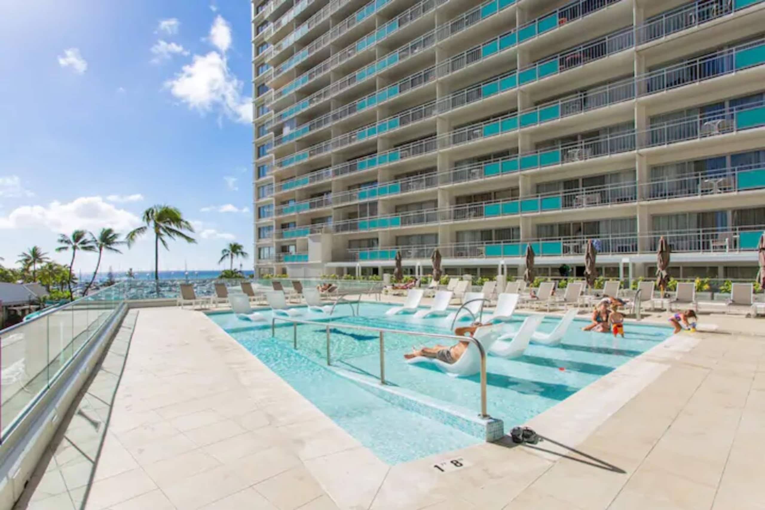 OPEN 1 BDRM STEPS FROM The Beach at Ilikai Hotel - Photo 9