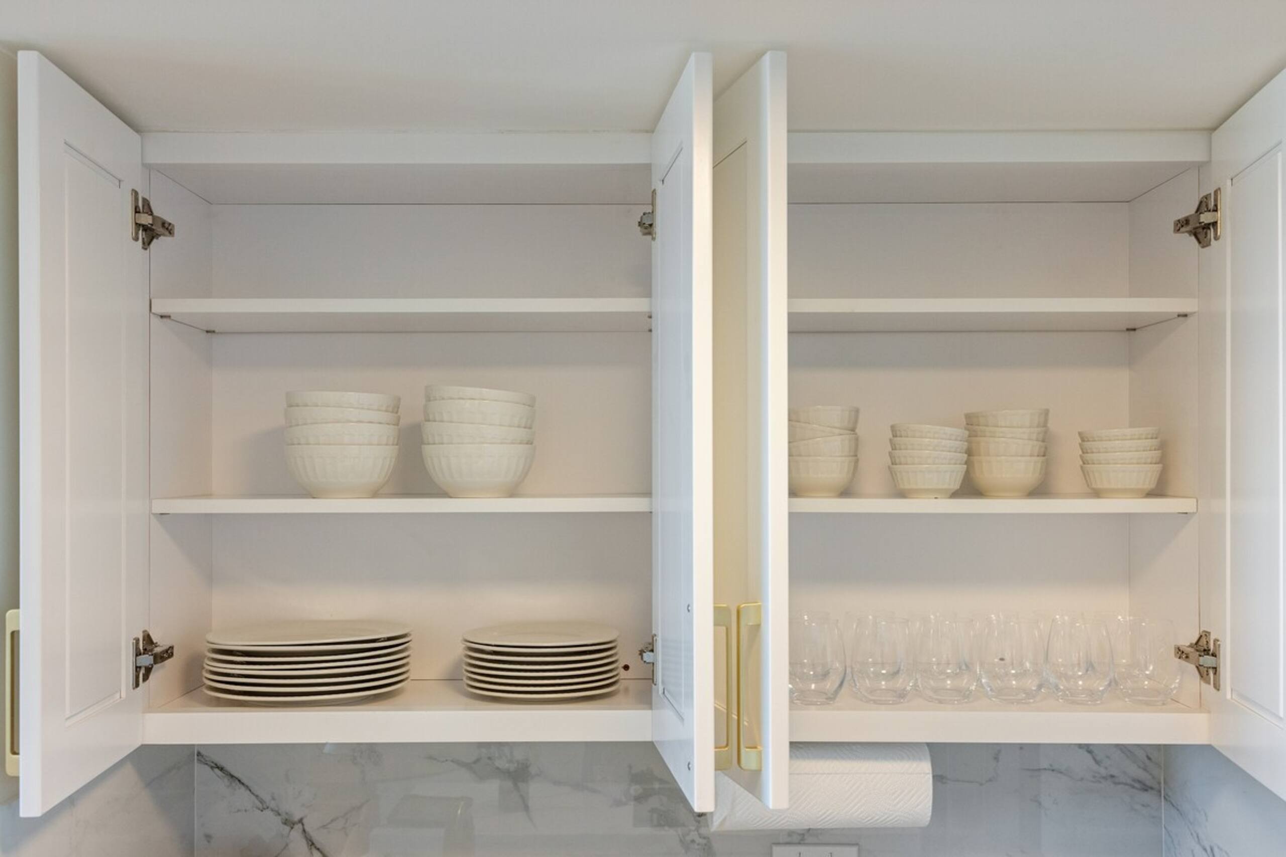 Oceanview Luxe Retreat – Modern Coastal Elegance - Photo 22