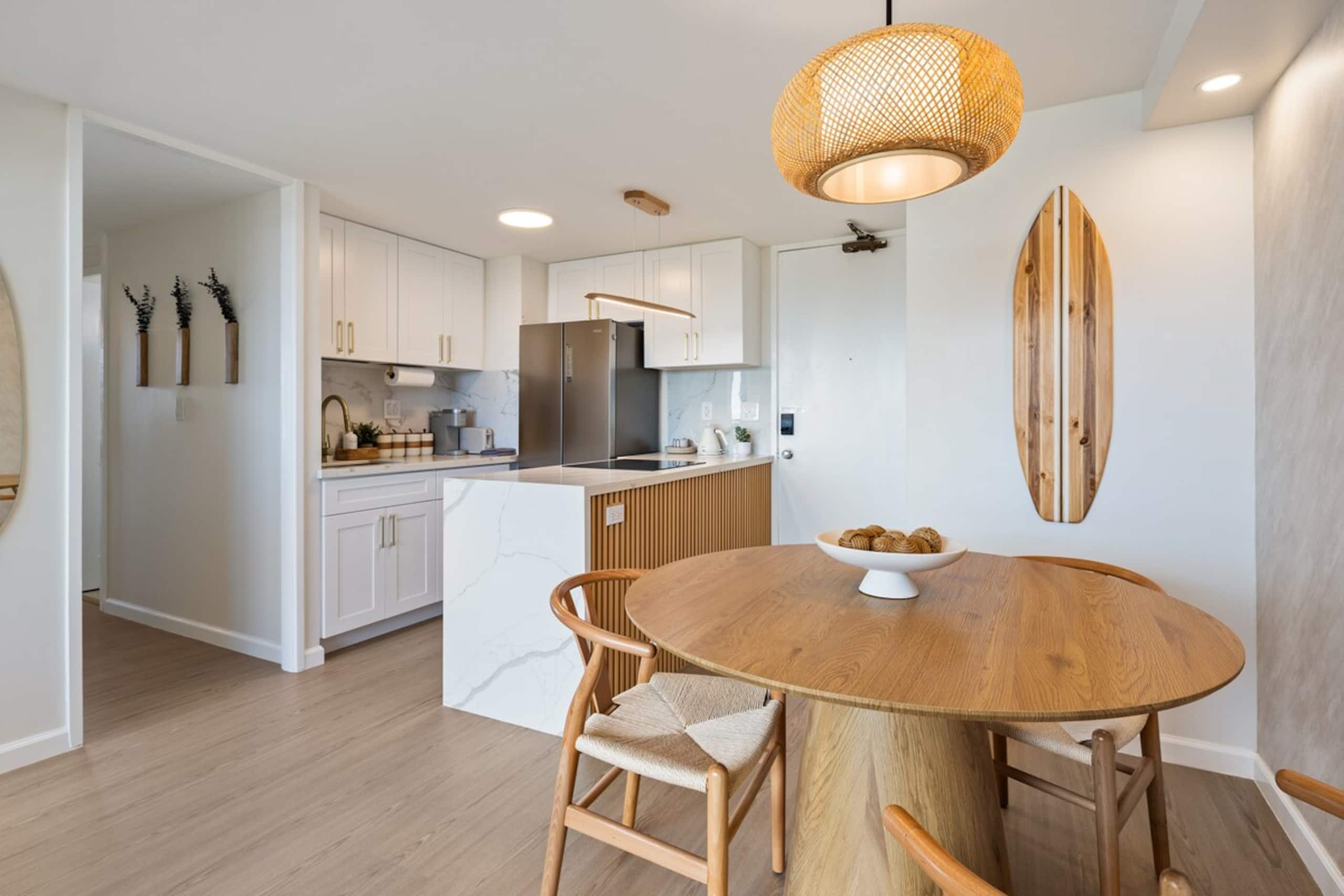 Oceanview Luxe Retreat – Modern Coastal Elegance - Photo 28