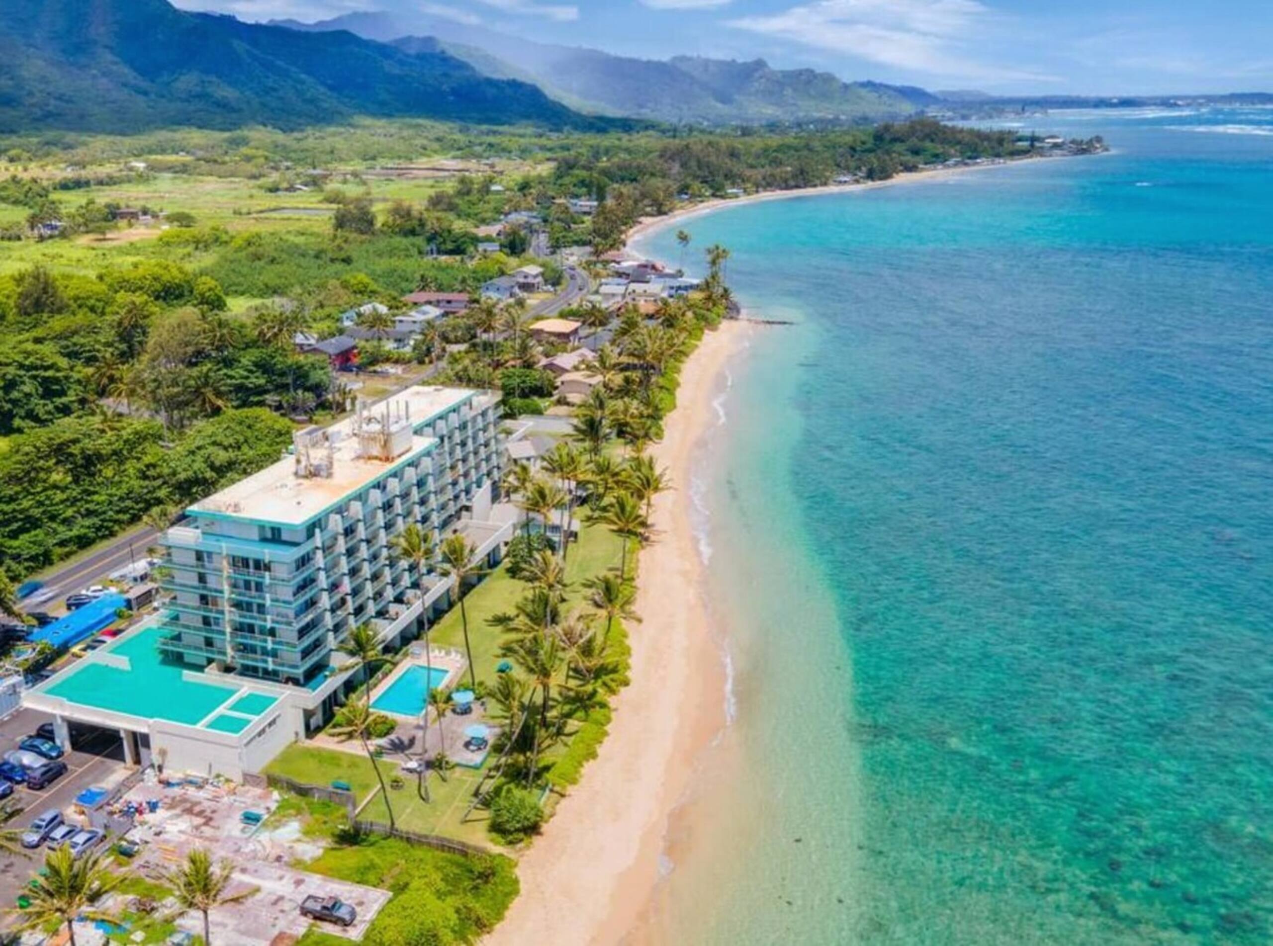 Beachfront Condo with Private Lanai & Views - Photo 20