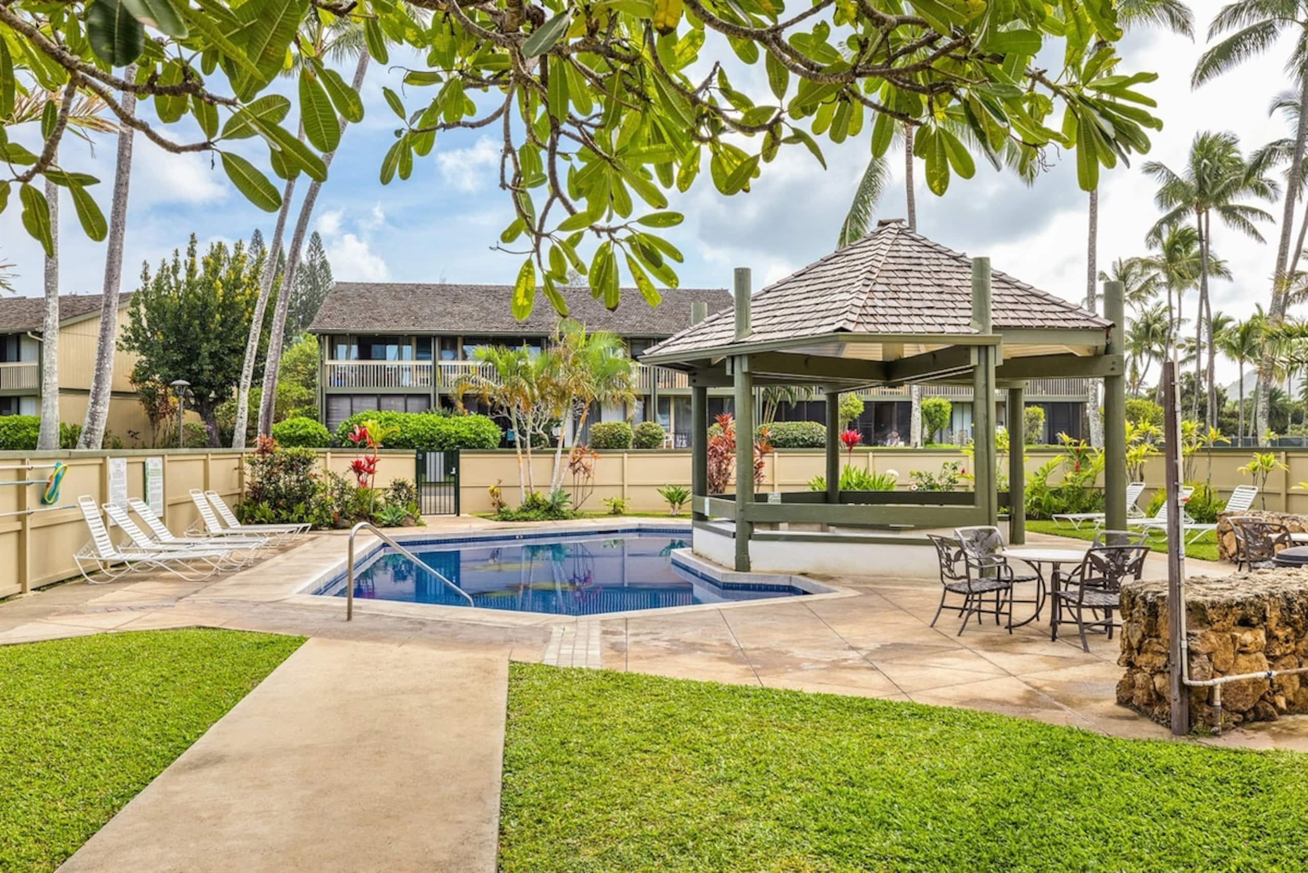Hanau Hideaway, 2026 Remodel, Pool, AC, Turtle Bay - Photo 36