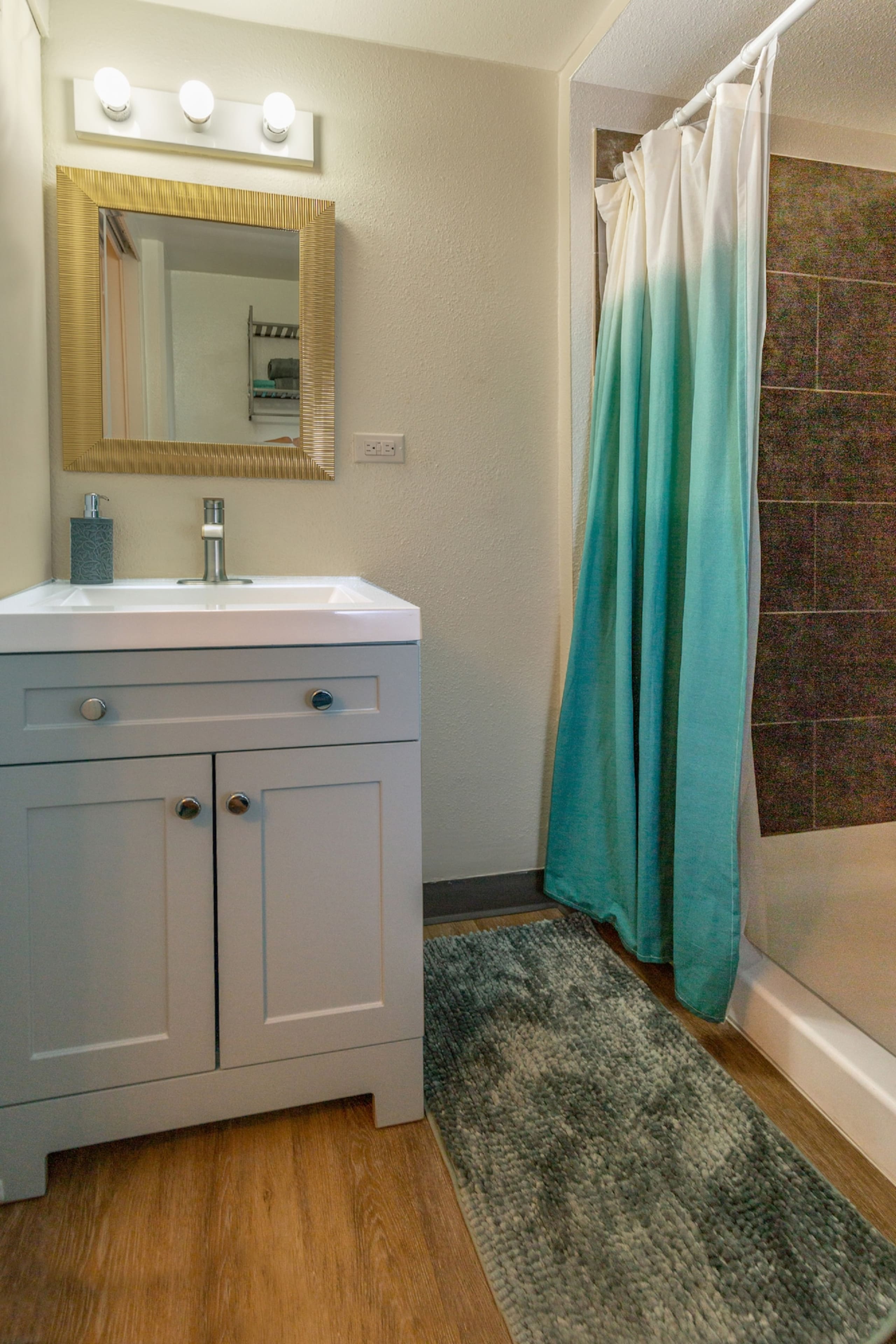 Cute Condo in the heart of Waikiki 311 - Photo 5