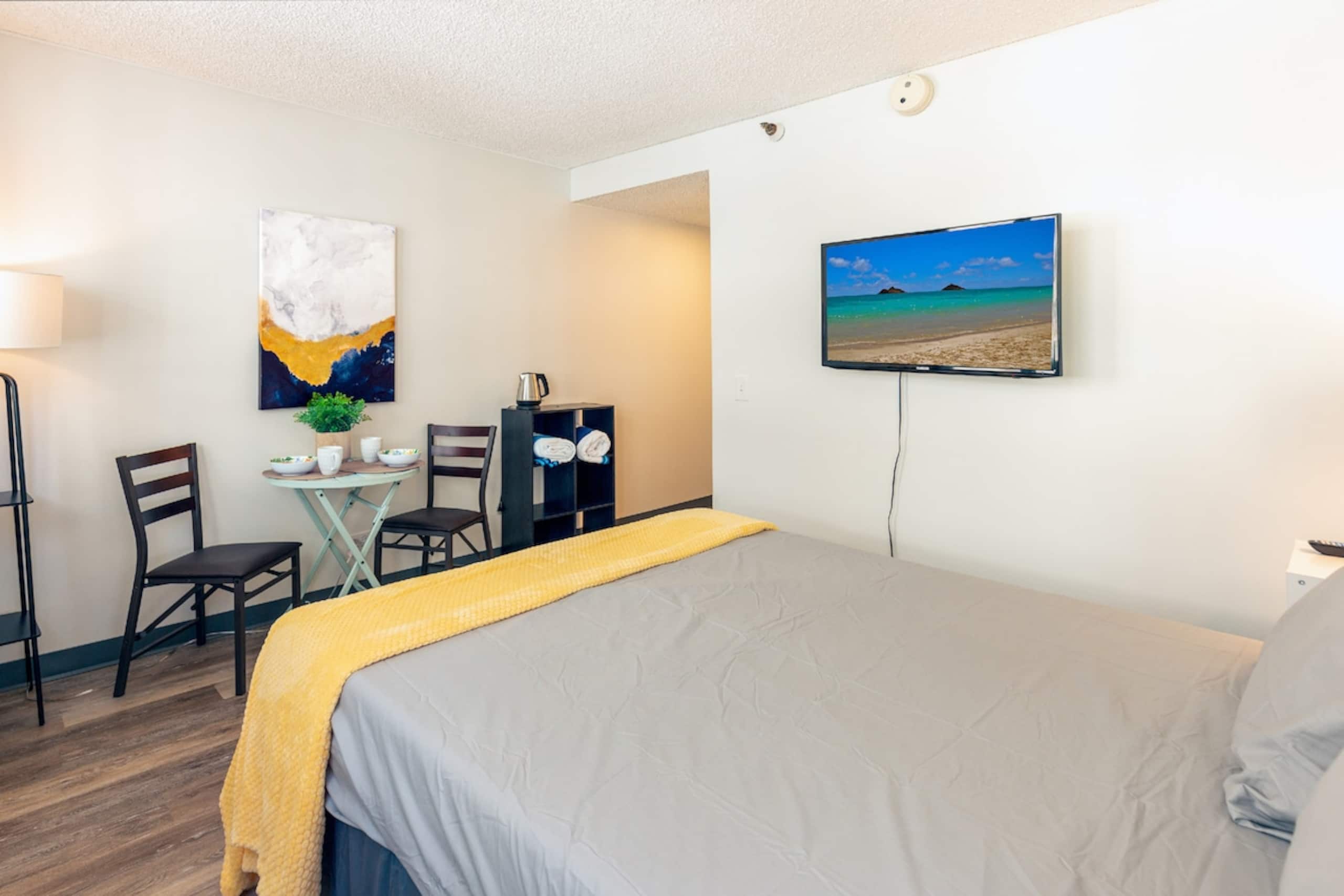 Cute Condo in the heart of Waikiki 311 - Photo 1