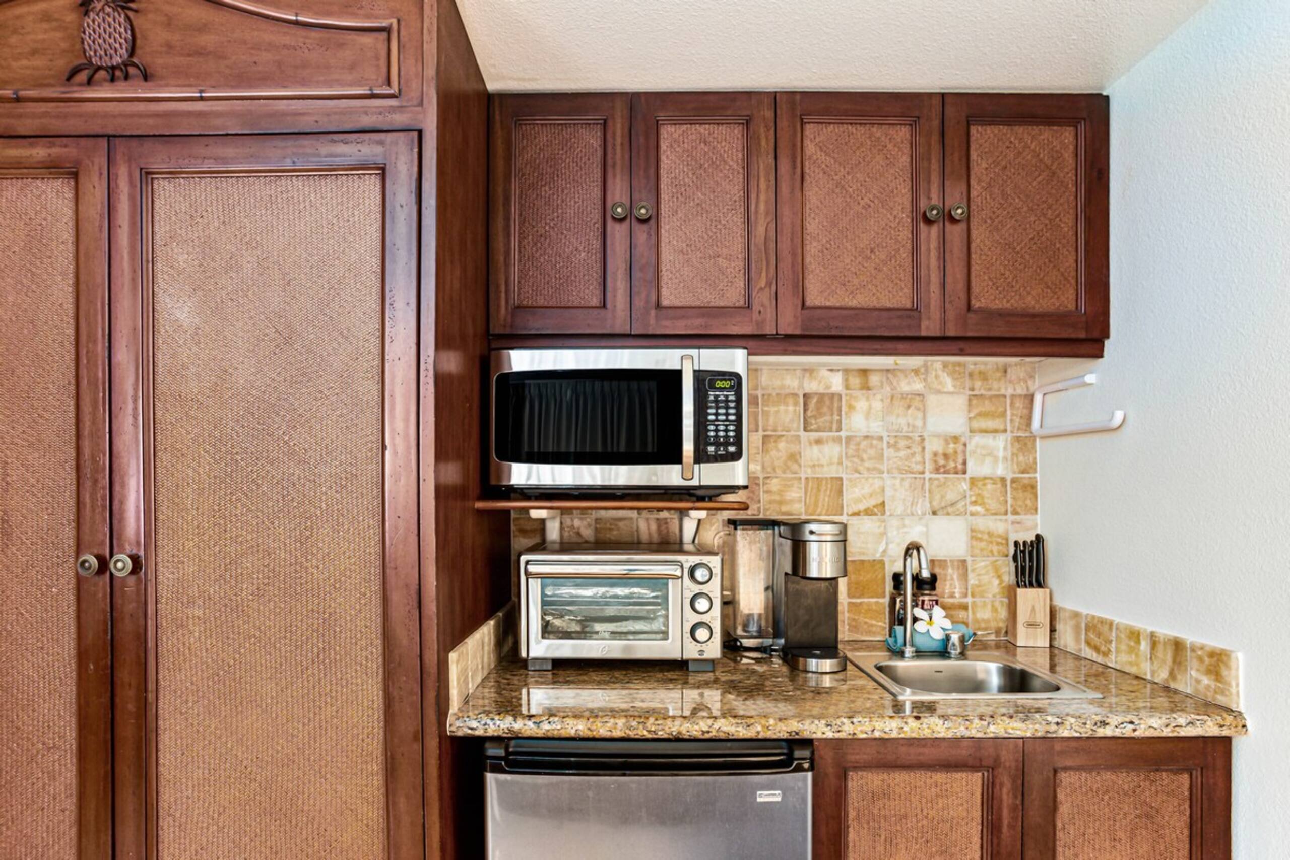 Beachside Walk Out Condo/Pool/A/C Ocean Views 144 - Photo 4
