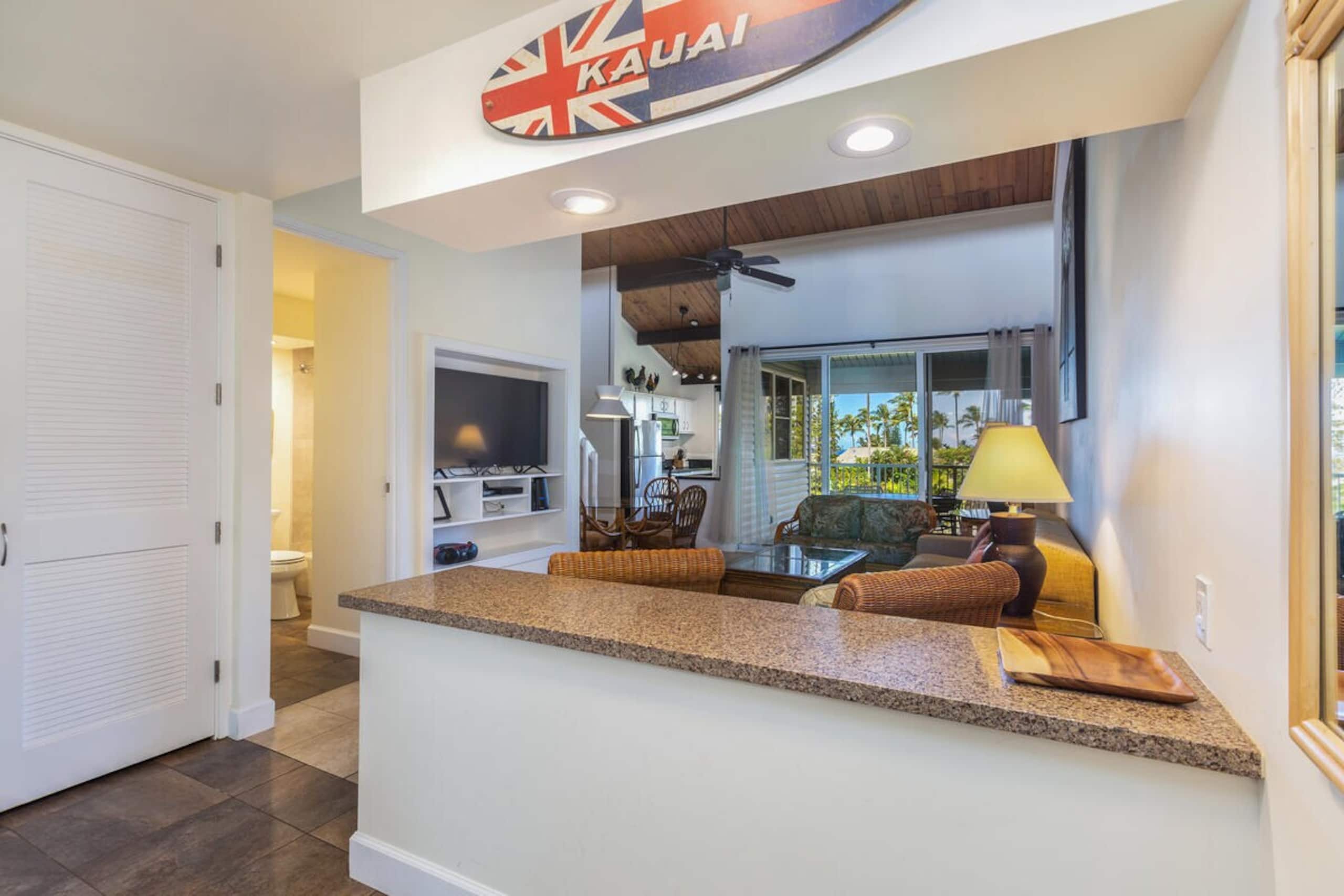 Remodeled Resort-Style Condo with Waterfall Views - Photo 15