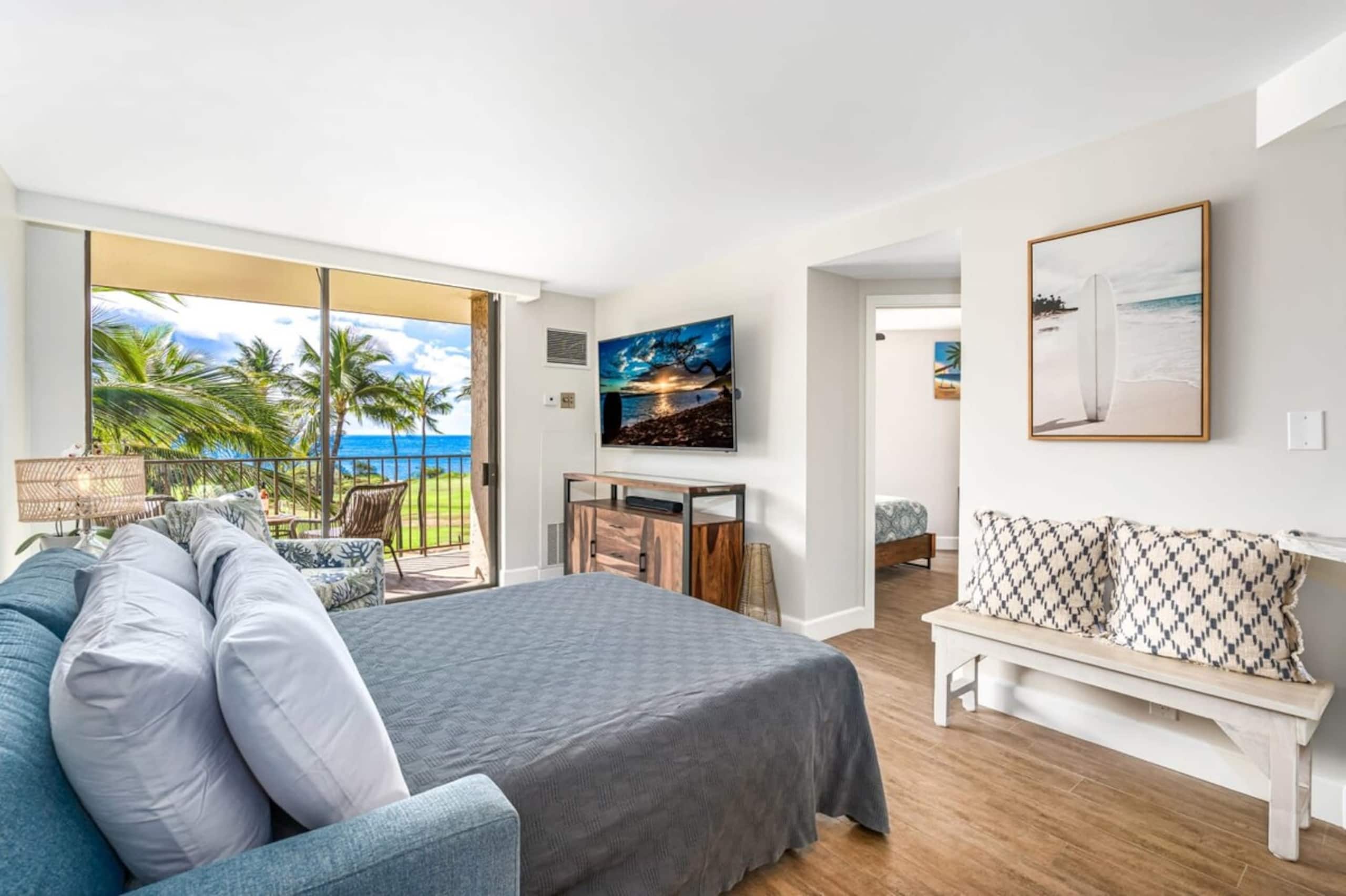 Modern & Polished Oceanfront Vistas - Photo 32