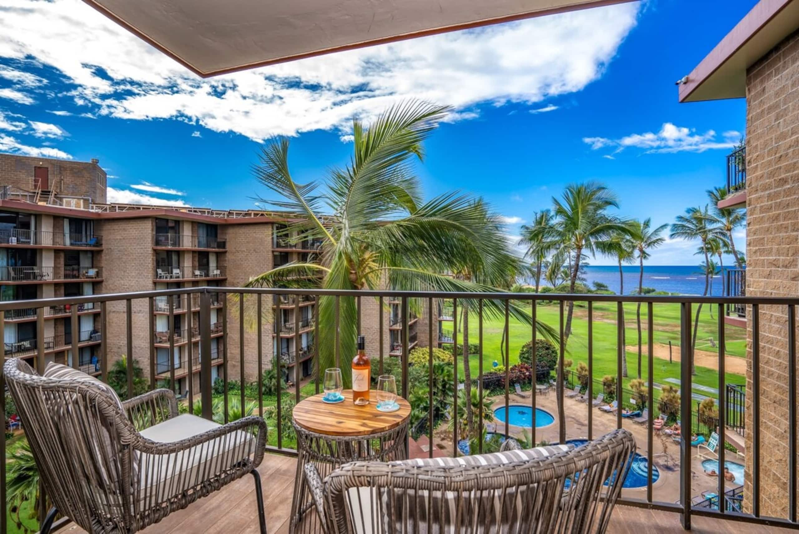 Modern & Polished Oceanfront Vistas - Photo 26