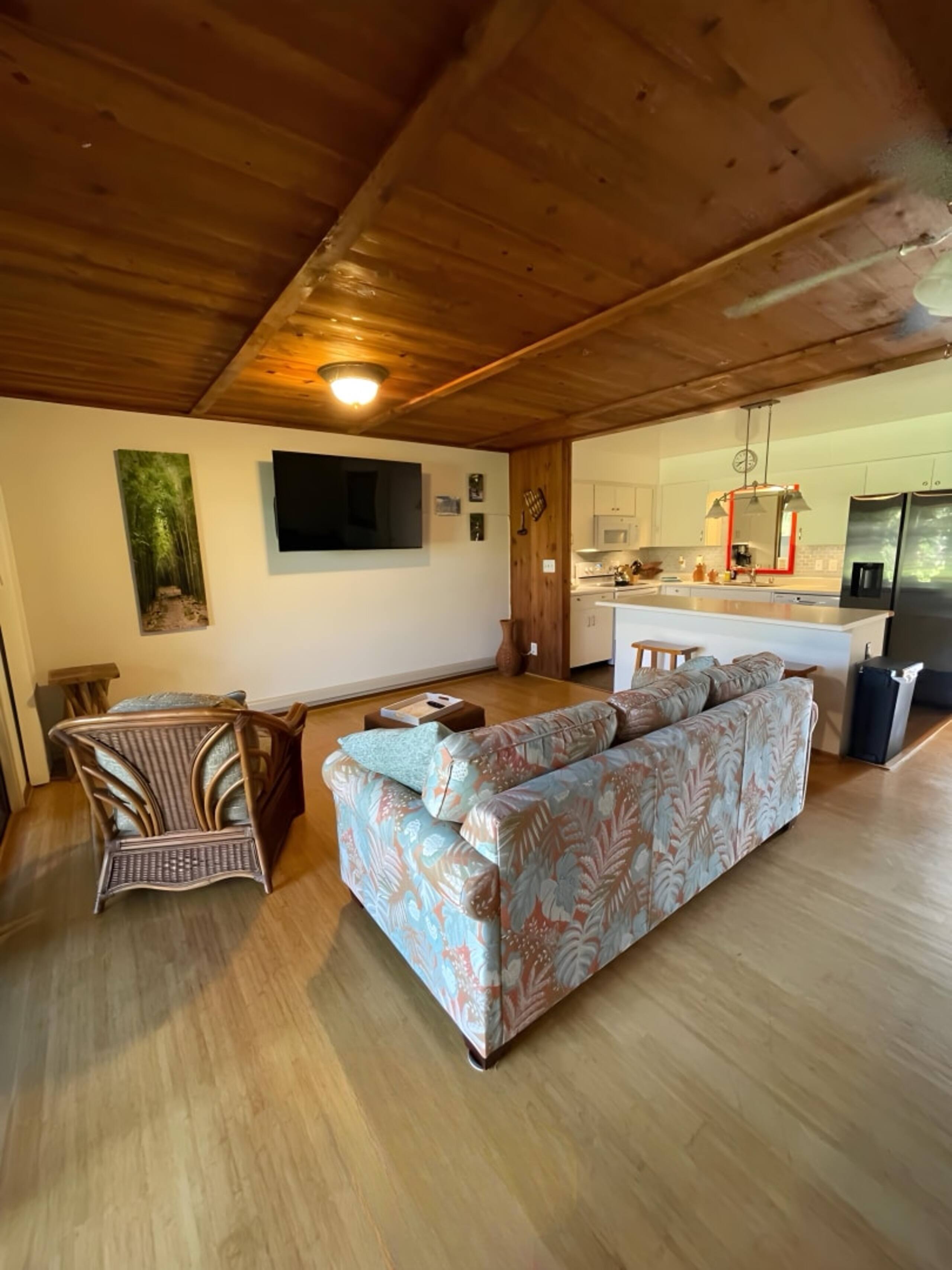 Kihei Gem-Condo & Lanai by Beach - Main photo