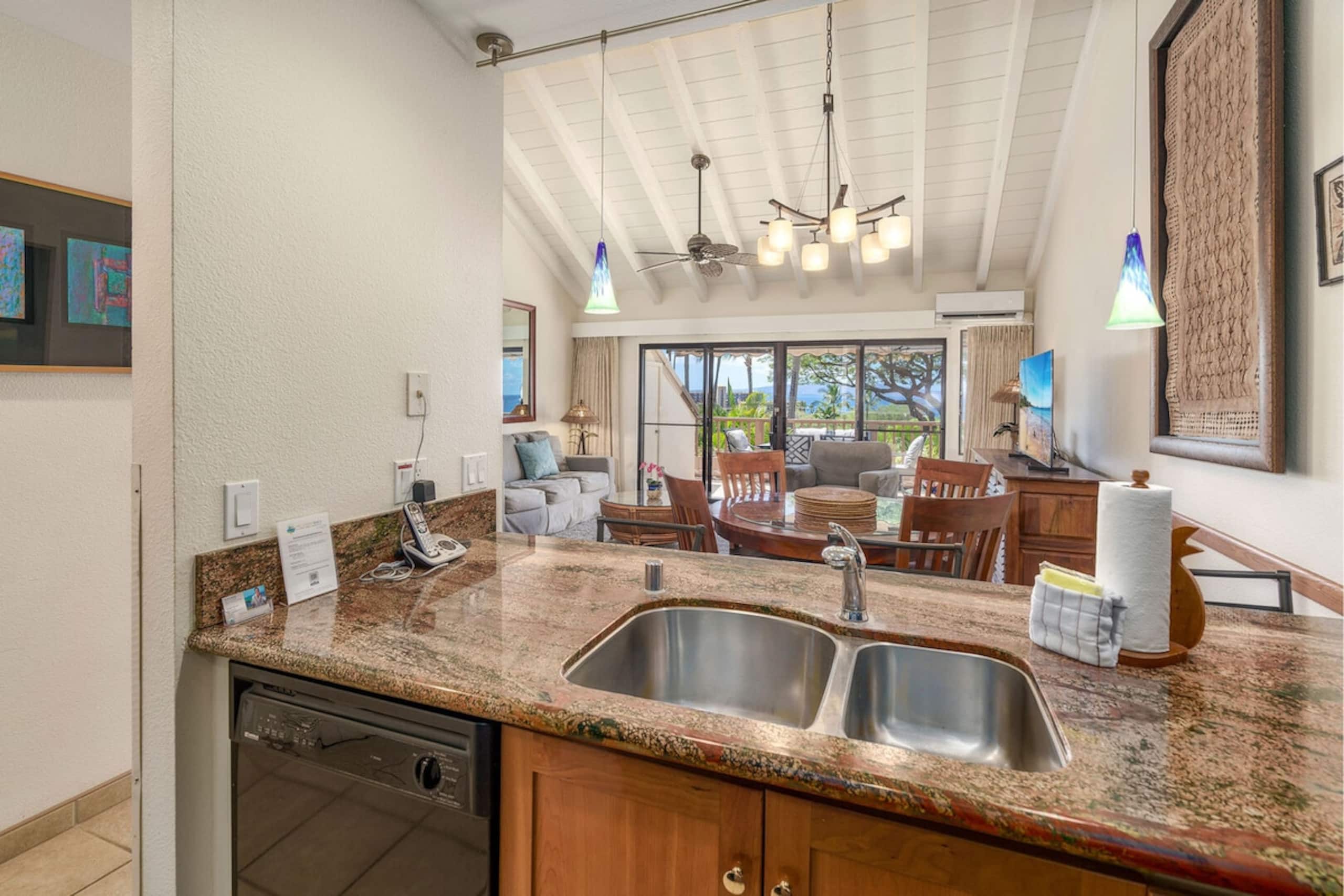 Maui Kamaole G-202, Ocean View, Split AC - Photo 15