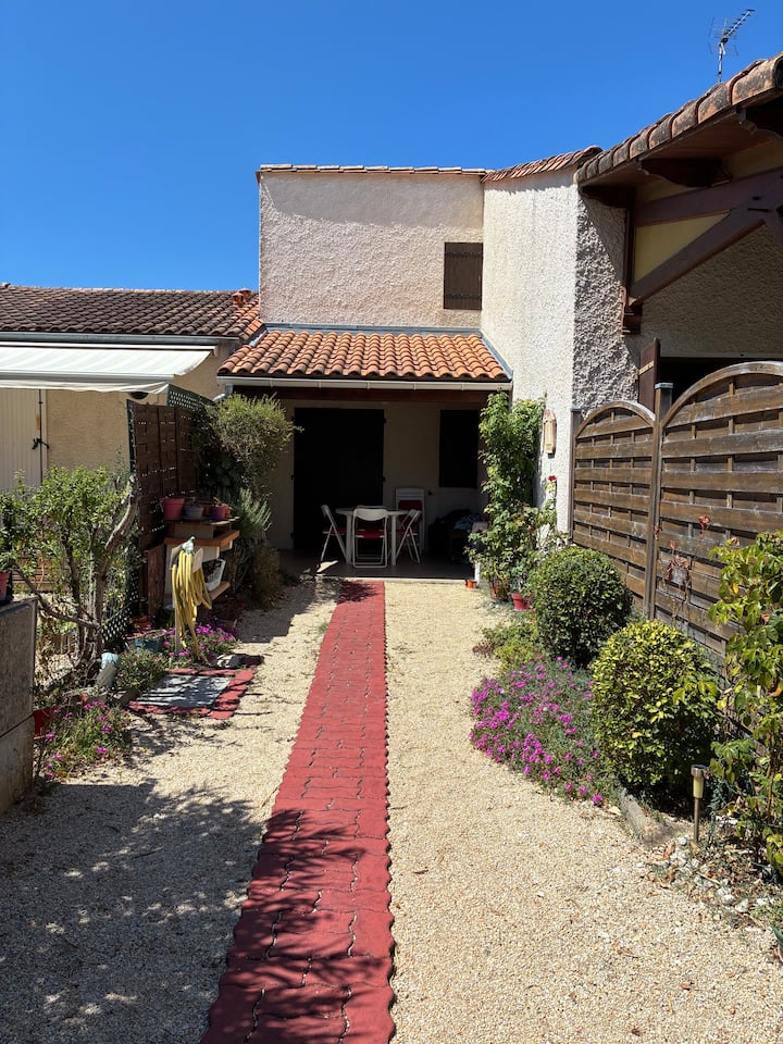 Petite Maison De Vacances à Seulement 400m De Mer. - Saint-Augustin