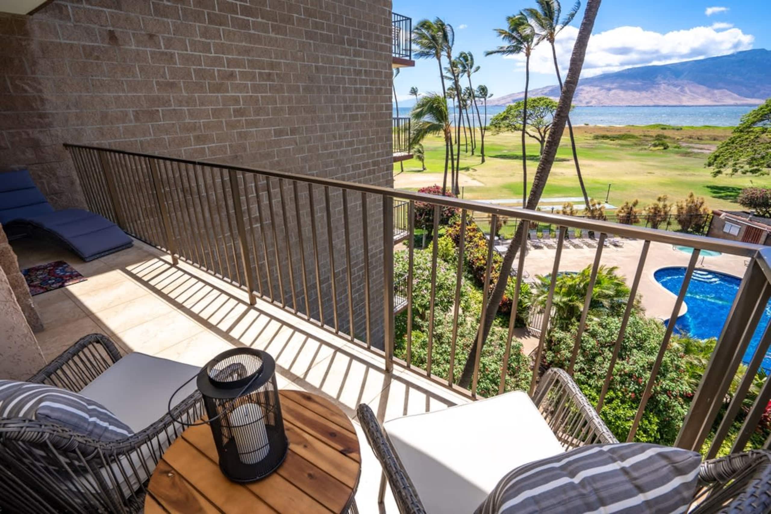 Modern and Relaxing Oceanfront Vistas - Photo 20