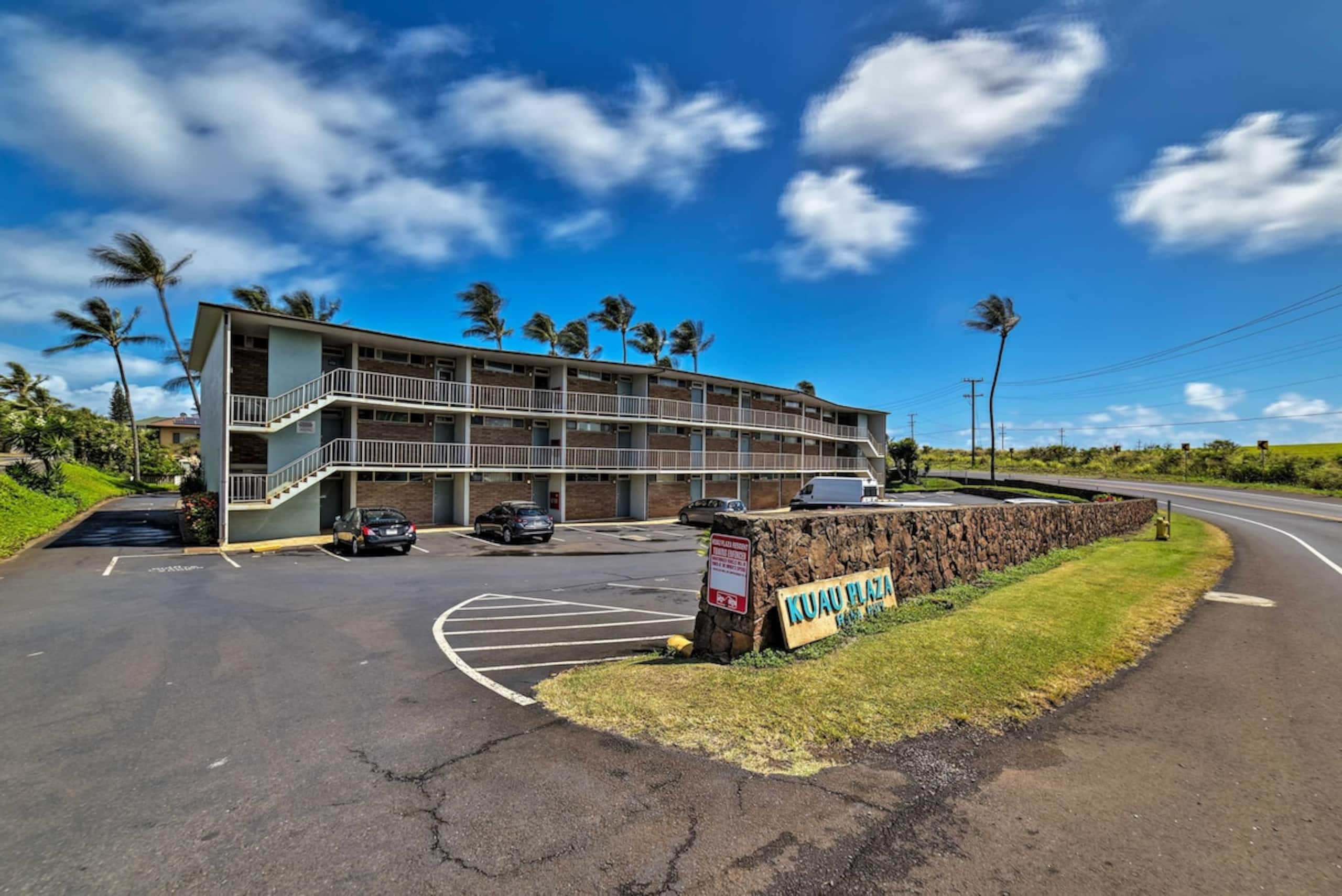Condo w/ Lanai at Beginning of Road to Hana - Photo 21
