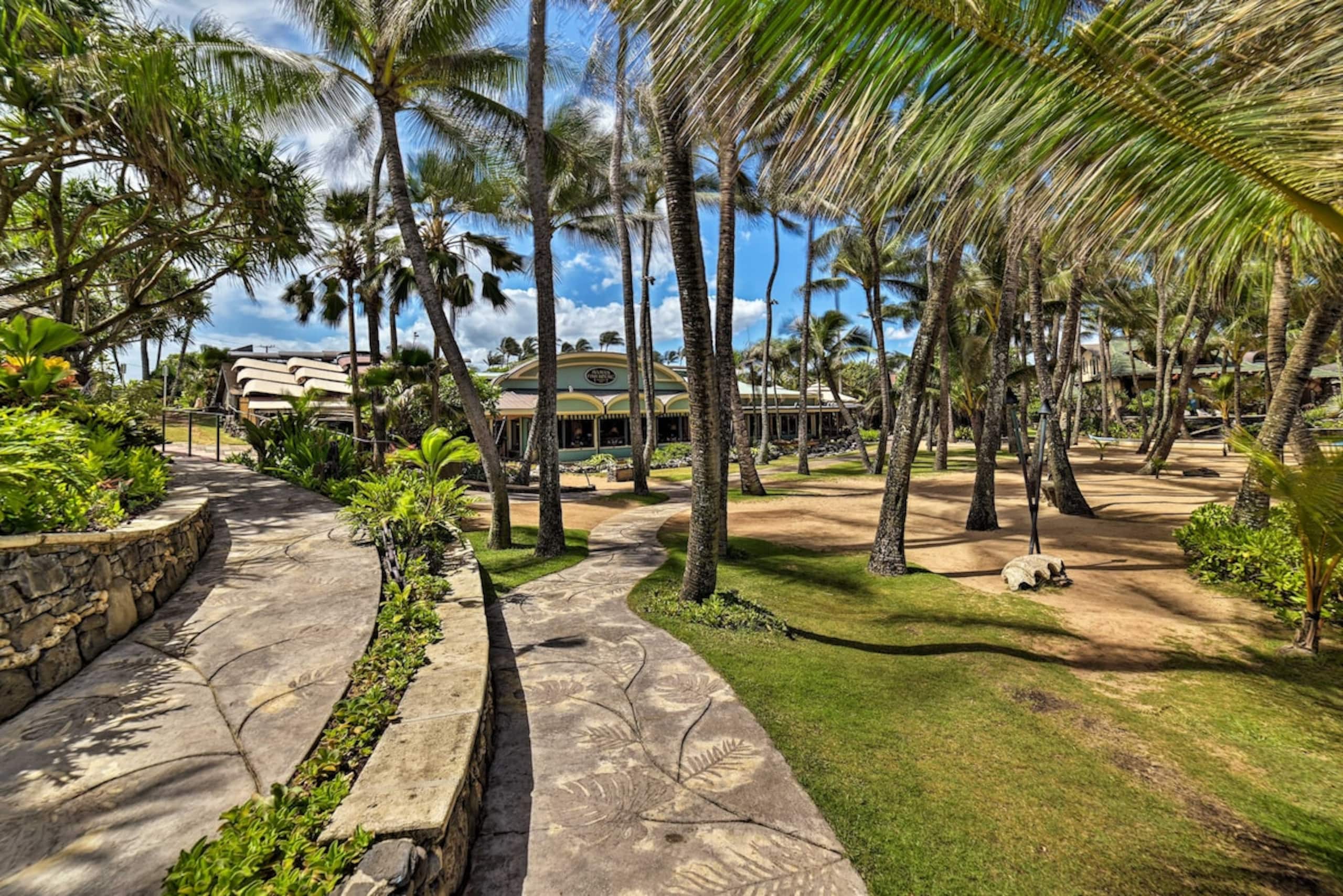 Condo w/ Lanai at Beginning of Road to Hana - Photo 23
