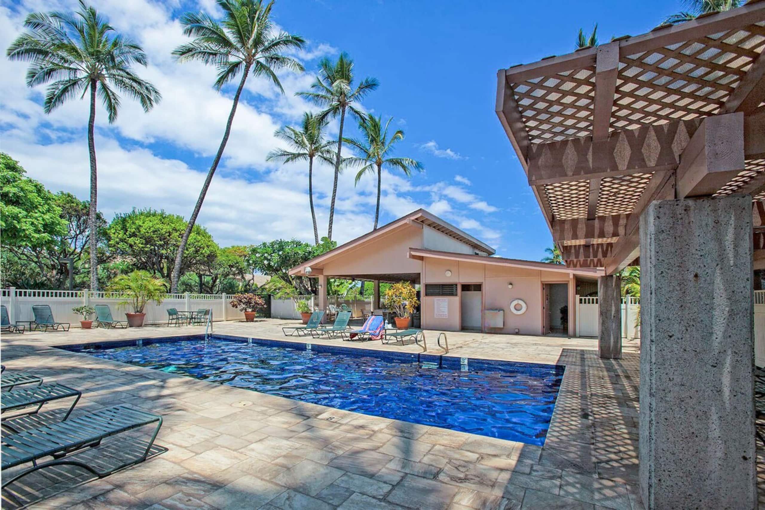 Kihei Akahi C-411 - Modern Renovation, Split AC - Photo 31