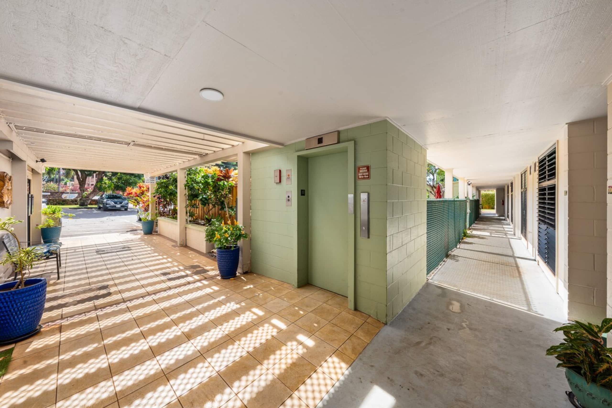 Best Oceanfront 3BR Condo, AC, Family Ready - Photo 42
