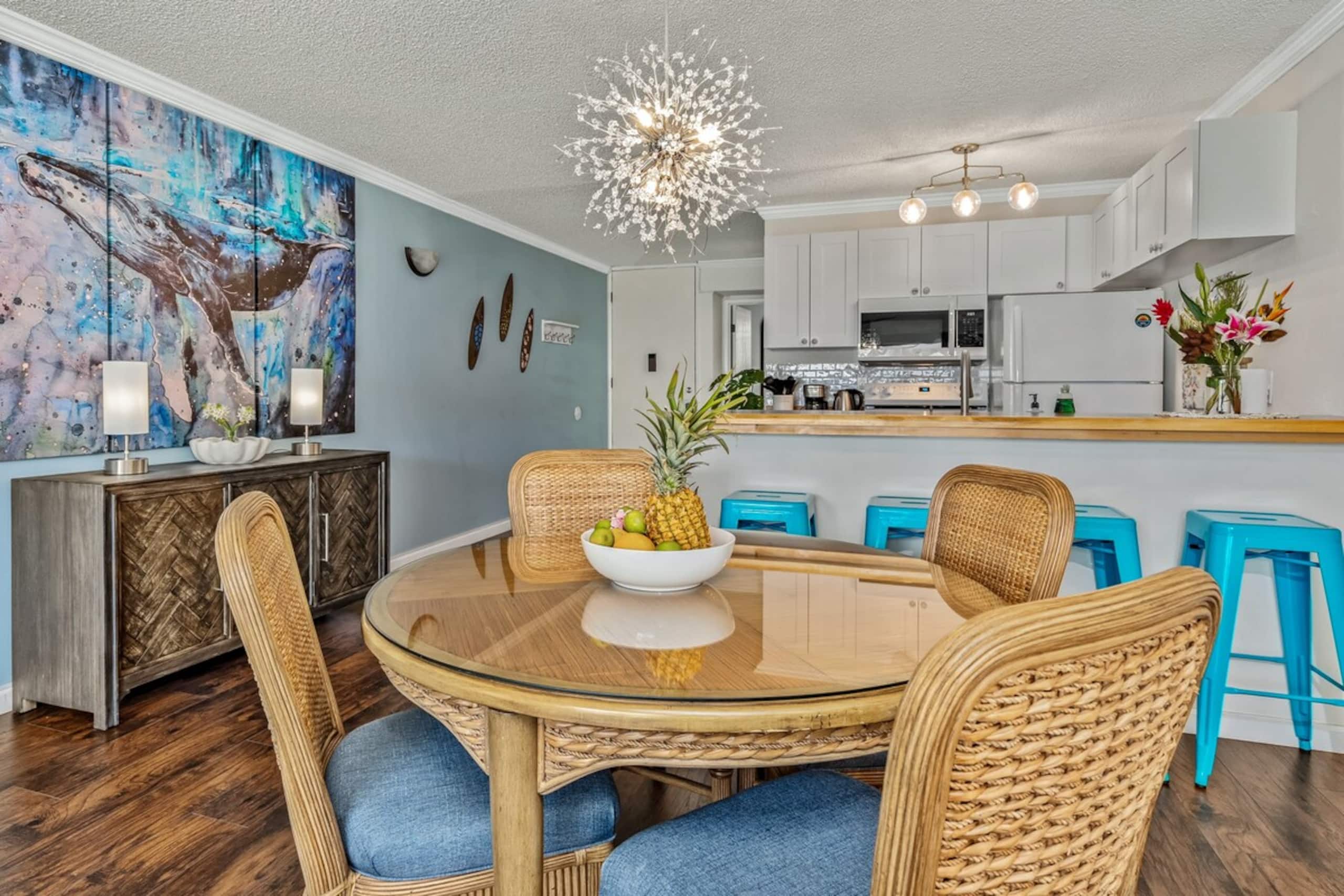 Airy and Updated Condo Across from Kam-III Beach - Photo 11
