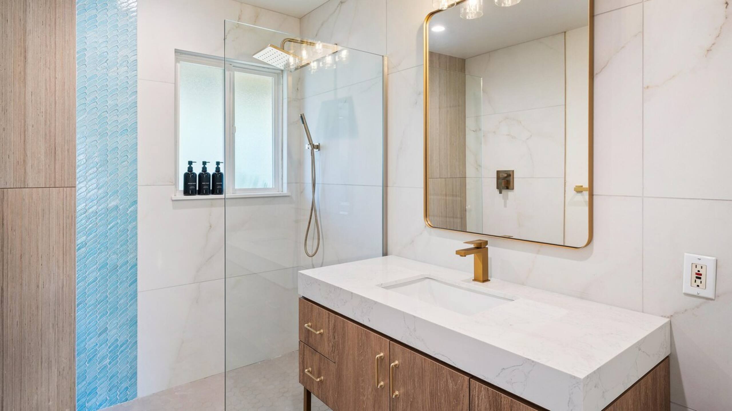 Remodeled Boutique 1bd, Aloha Pualani 4 - Photo 30