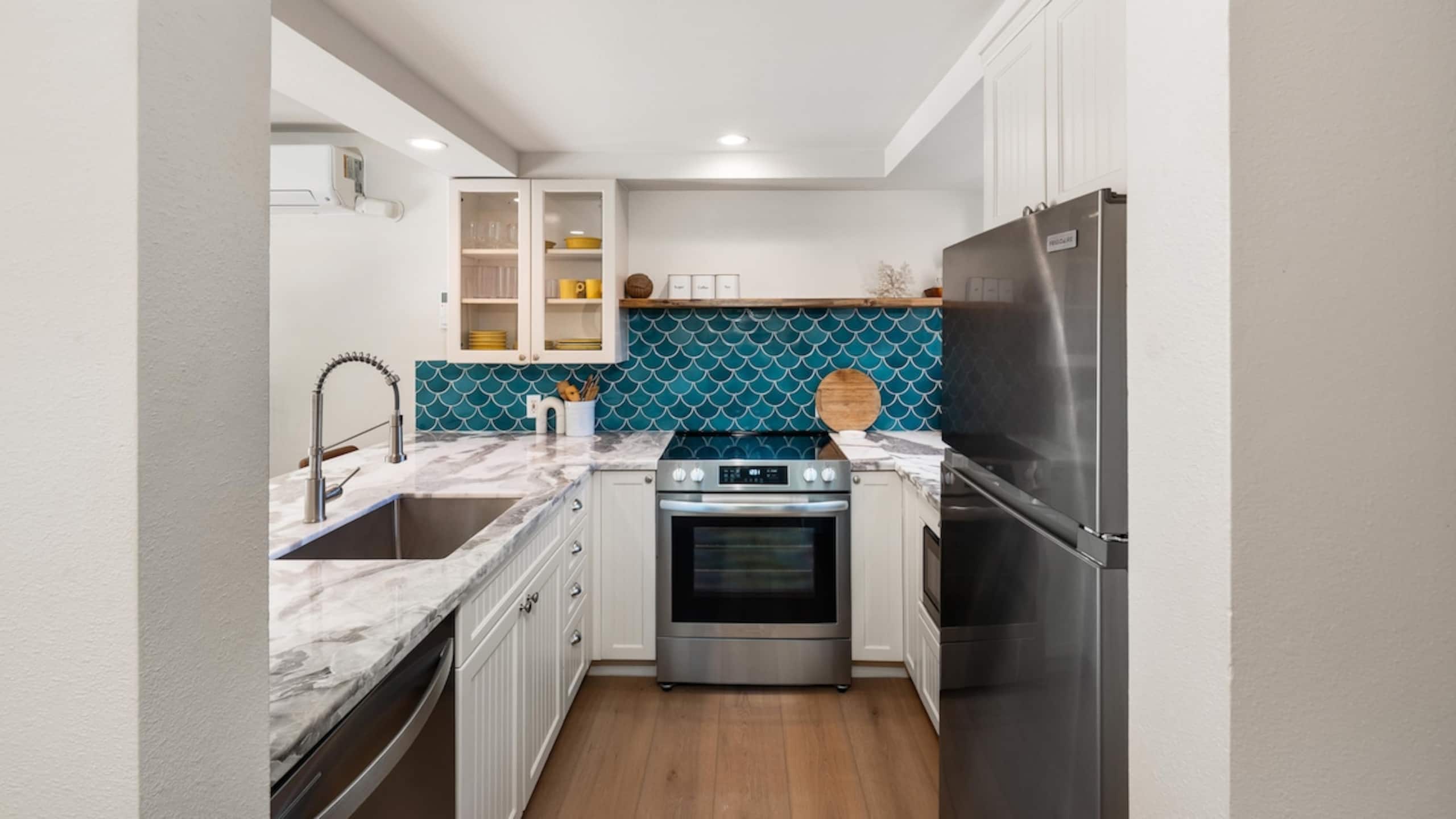 Remodeled Boutique 1bd, Aloha Pualani 4 - Photo 34