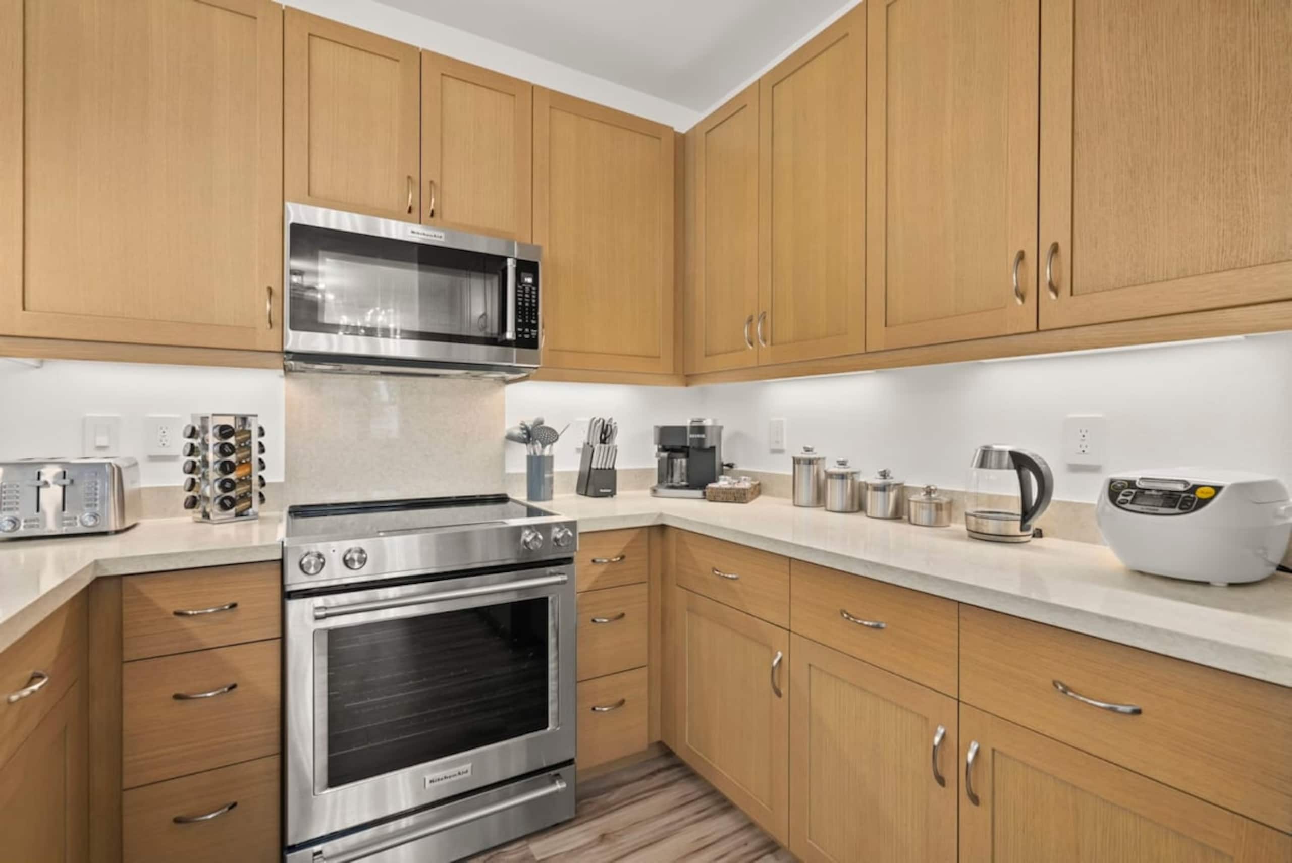 ML Ocean view, Golf, Gazebo and BBQ, we have all - Photo 31