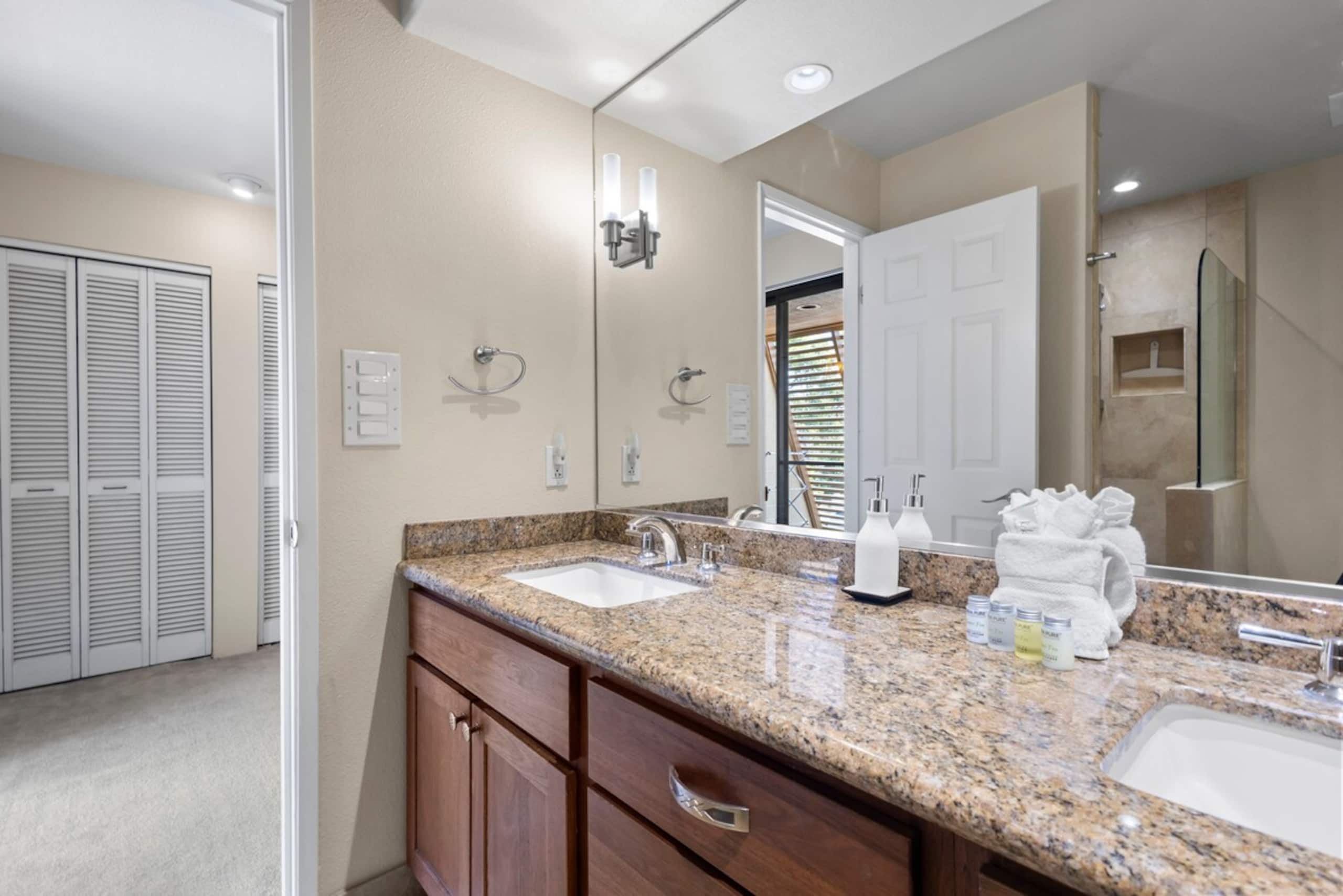Oceanview Poolside Spacious 2Bd Suite - Photo 23