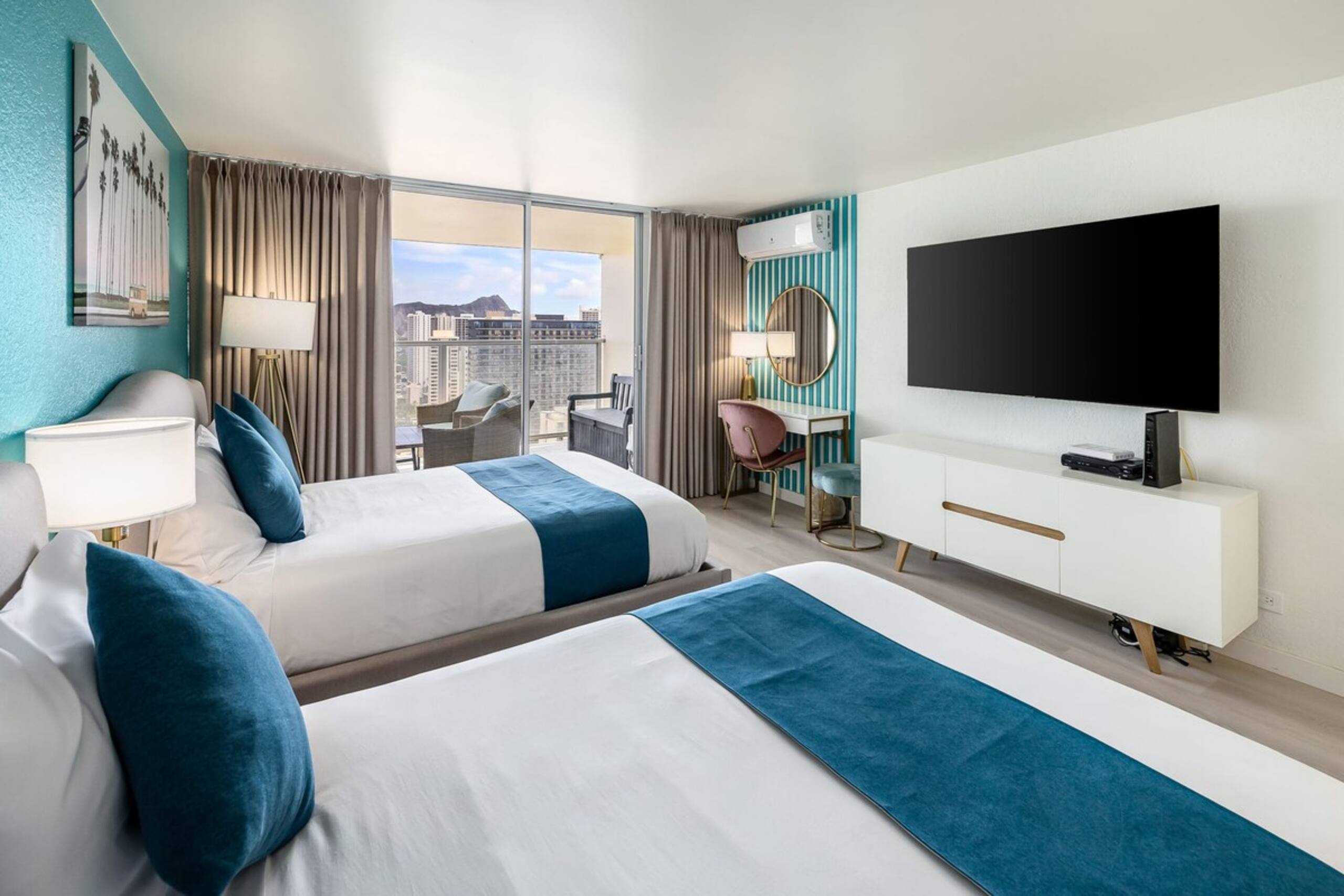 Stunning Ocean Studio with Amazing View - Photo 6