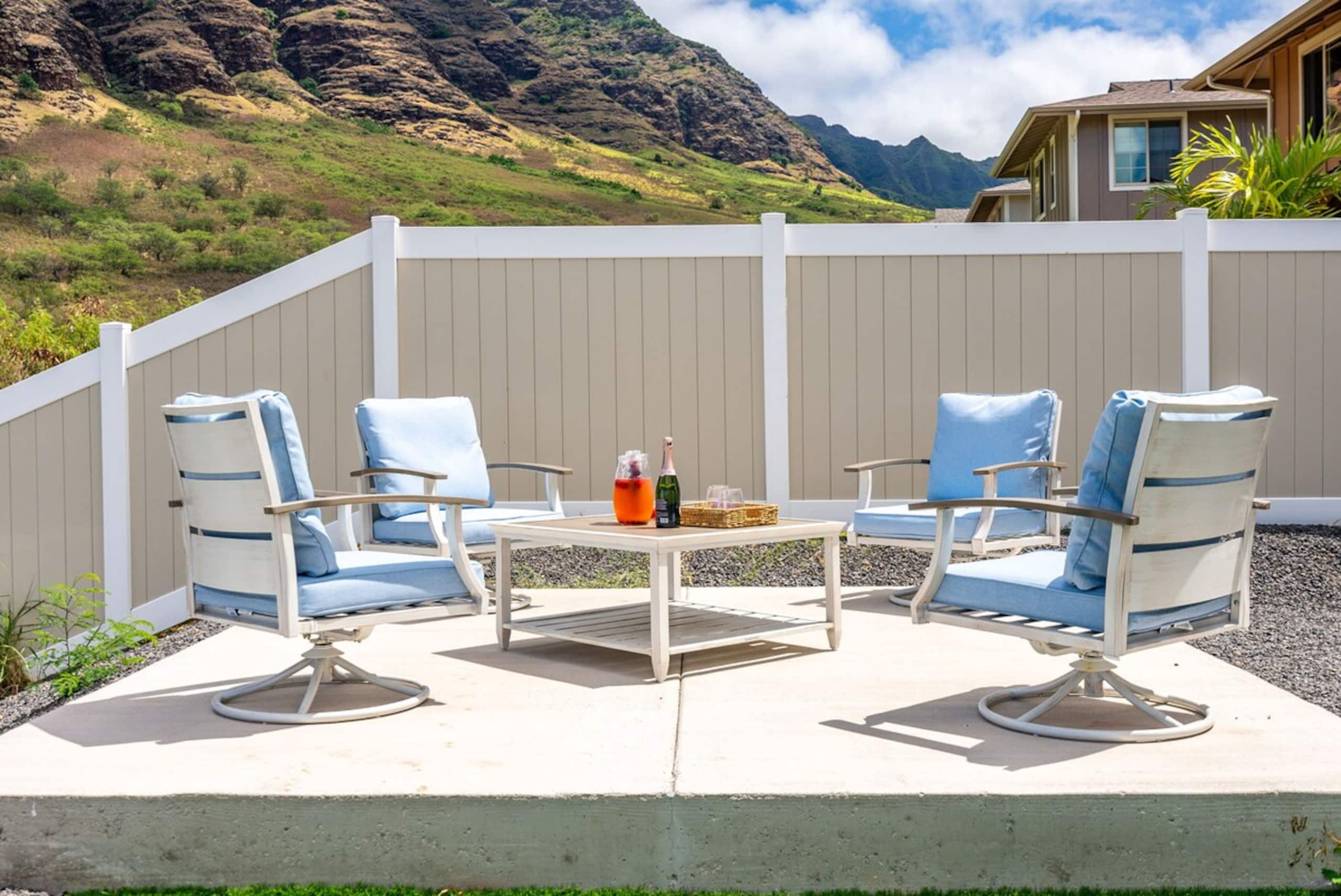 Mauna View by AvantStay, 10min to Beach, Backyard - Main photo