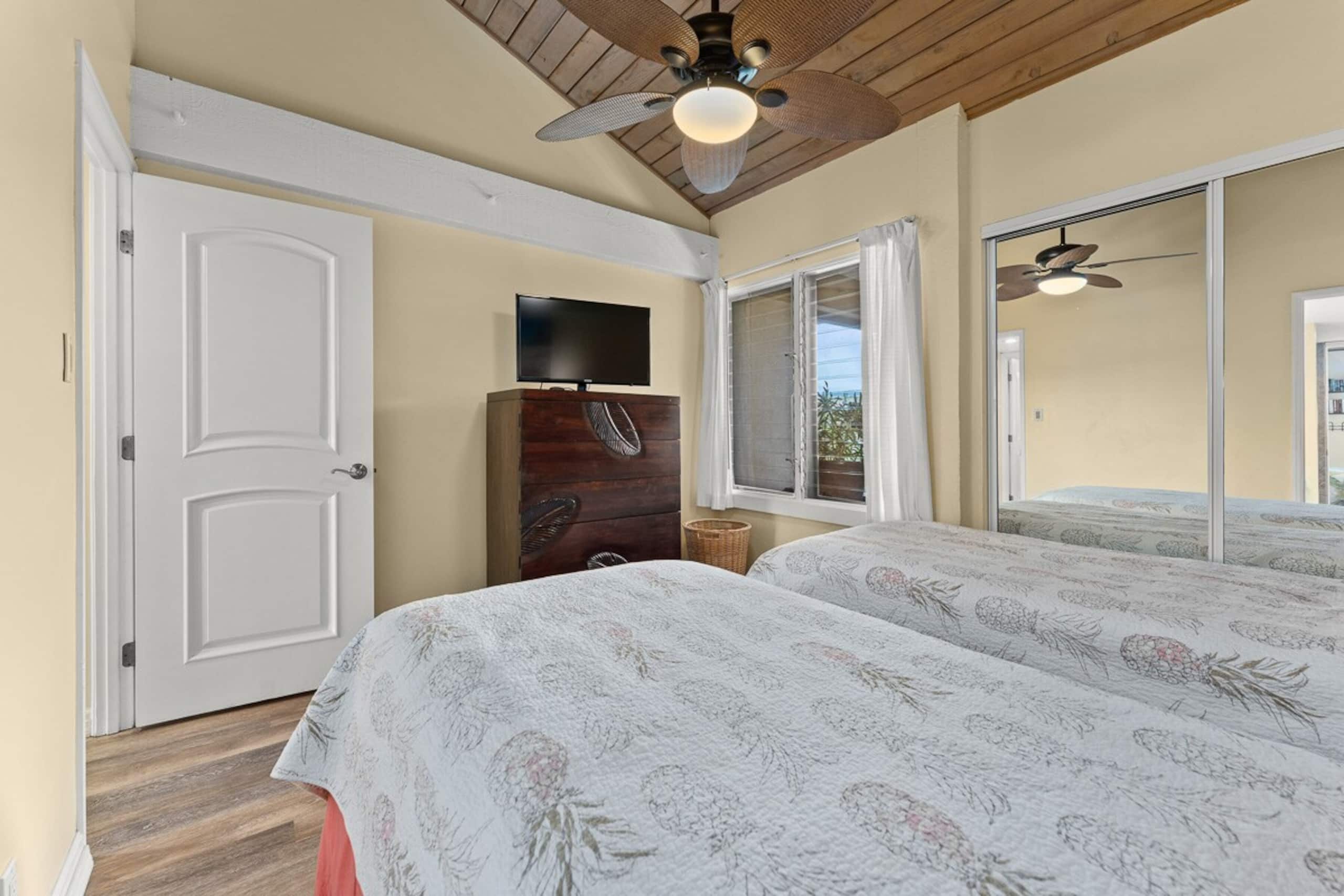 Private Lanai with the Best View in Town - Photo 28