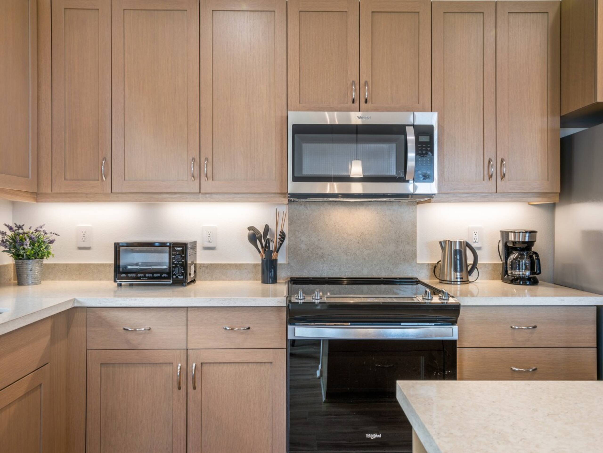 3BR, Near Beach, Free Prk, 1Lvl, BBQ, Pool, Gym - Photo 23