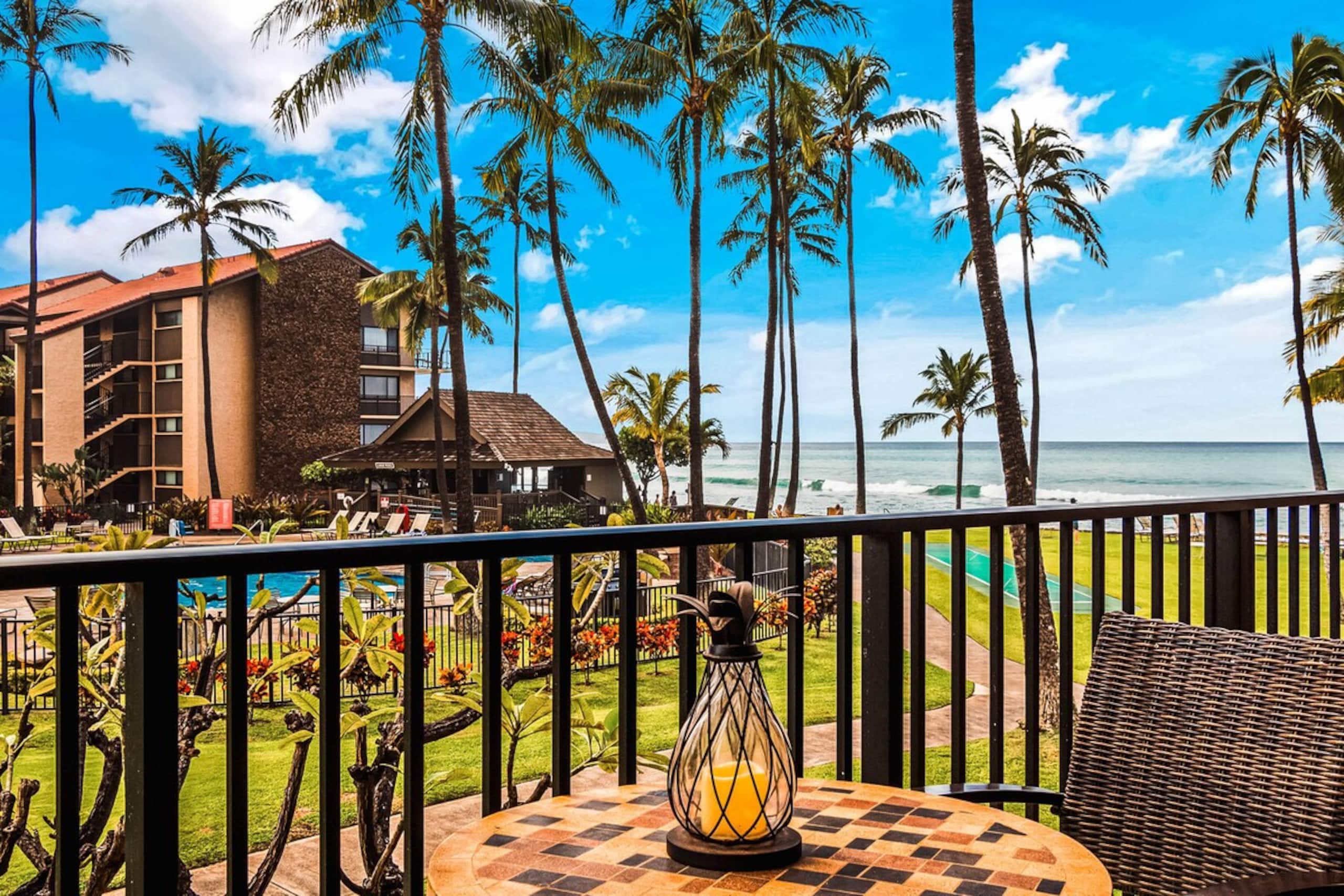 Beautiful 1bd ocean view condo, many upgrades - Photo 30