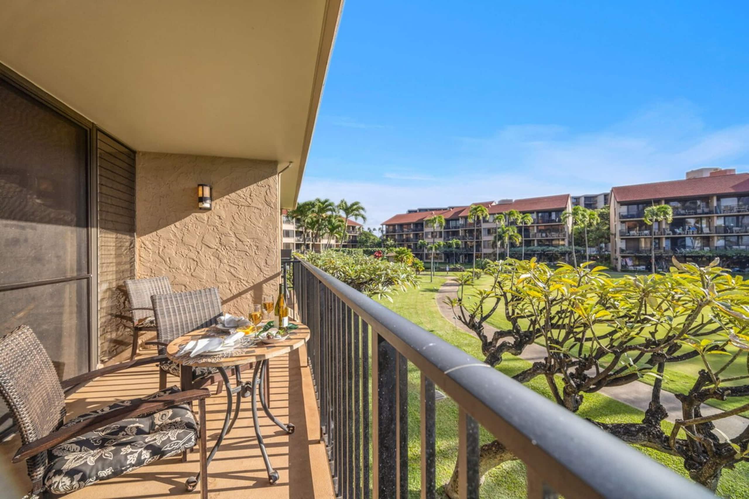 Beautiful 1bd ocean view condo, many upgrades - Photo 31