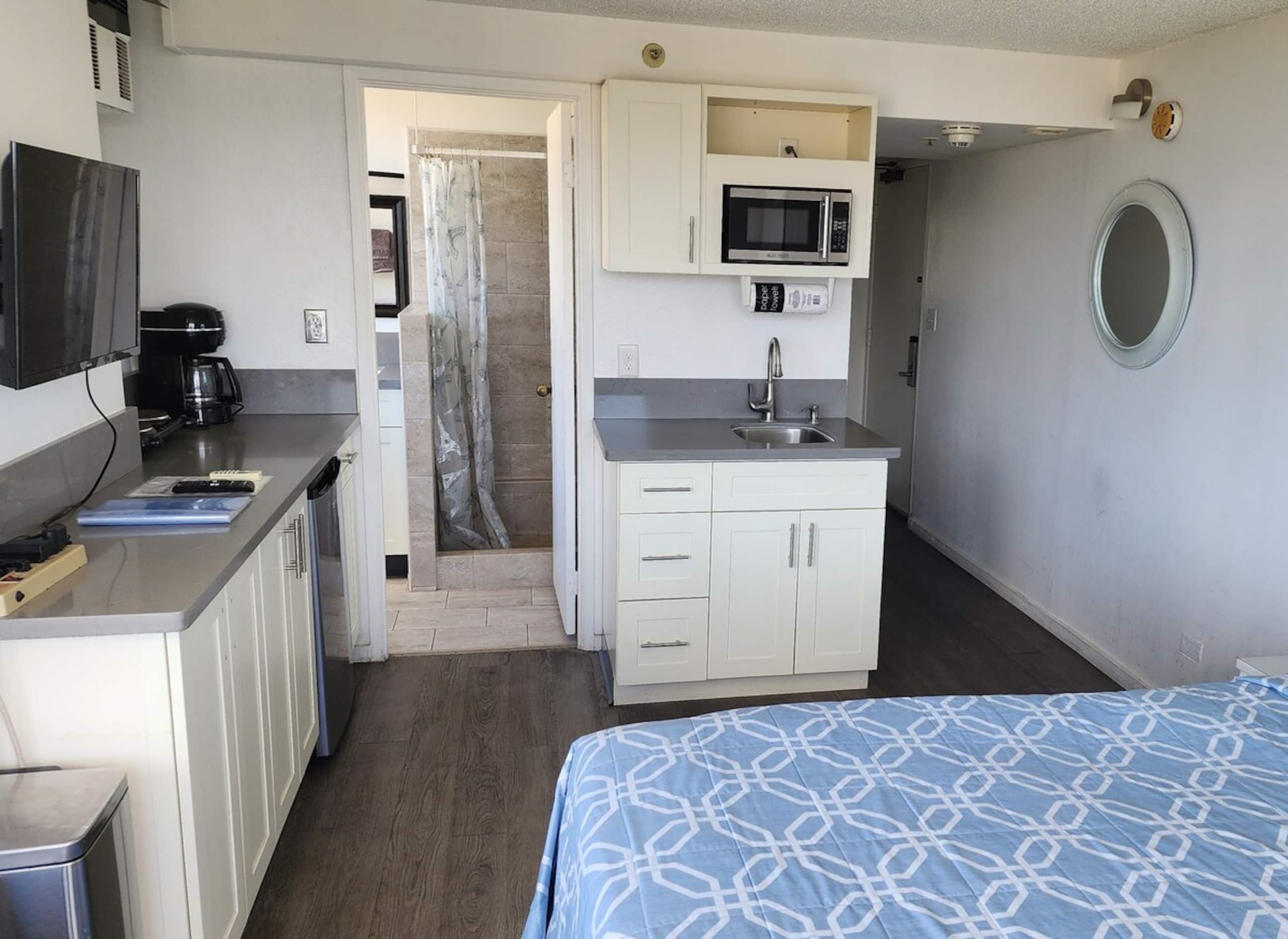 Modern, comfortable, with beautiful panoramic view - Photo 3