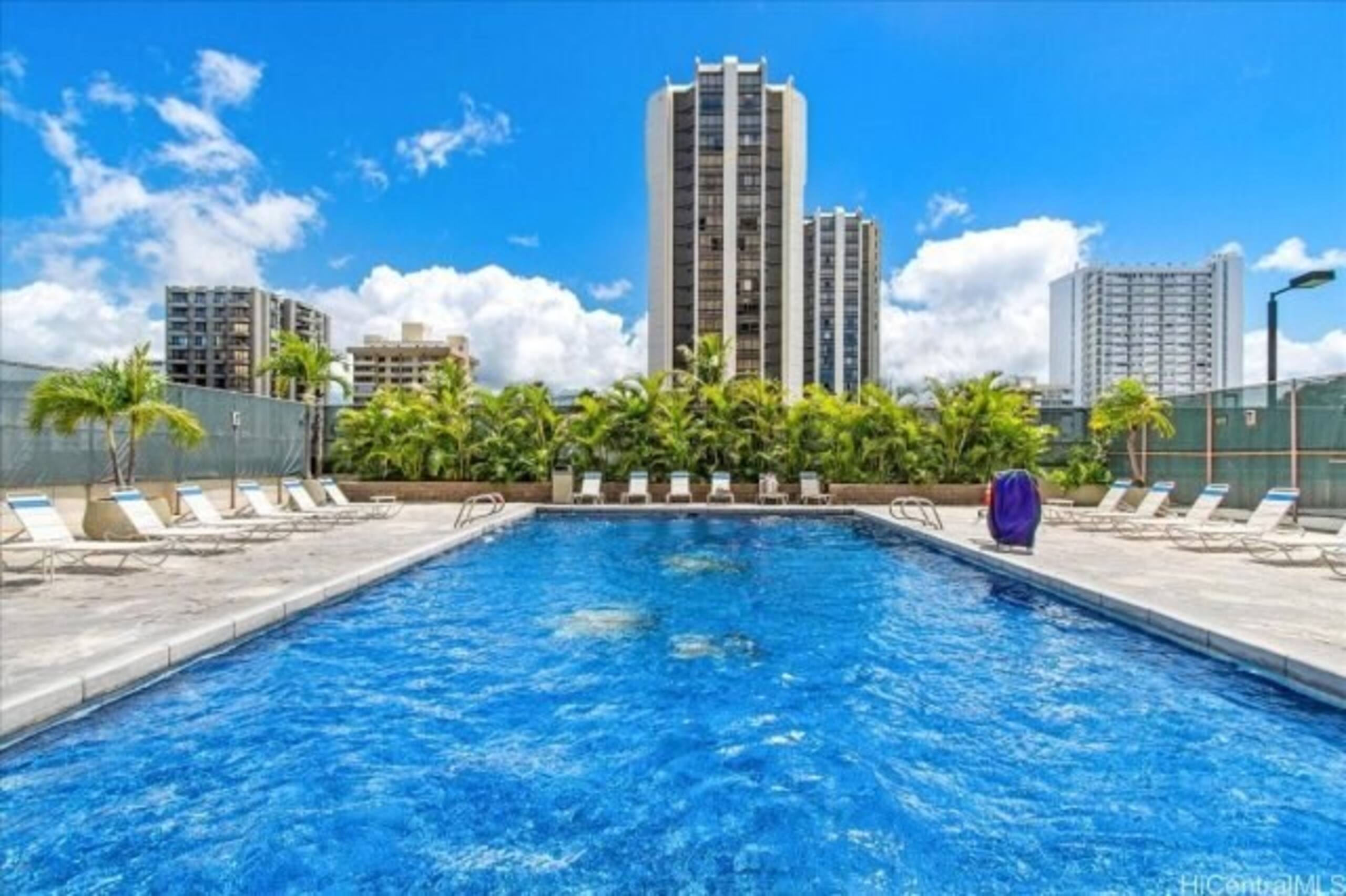 Brand New Listing Waikiki Condo OceanView Sleeps 6 - Photo 28