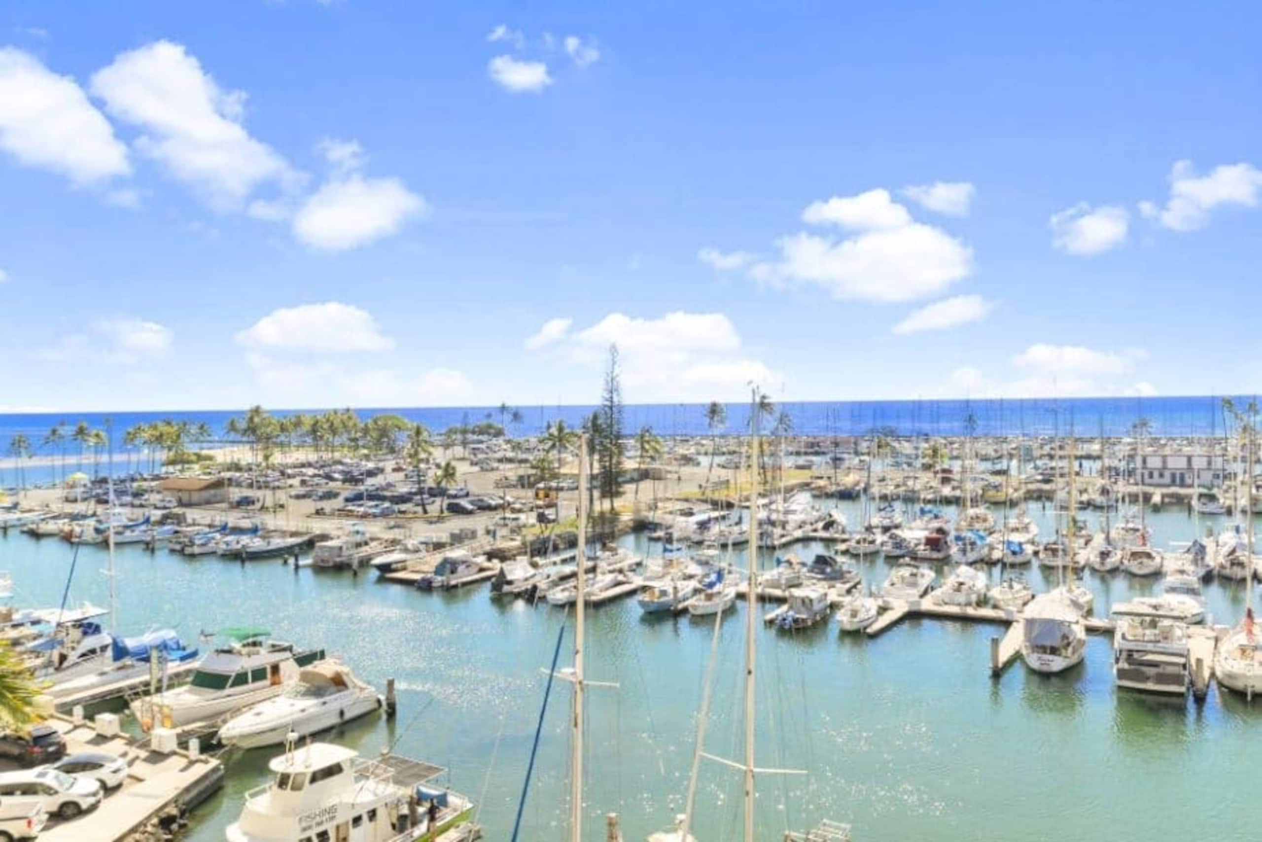 Ilikai Marina 6FL Ocean View & Marina - Photo 17