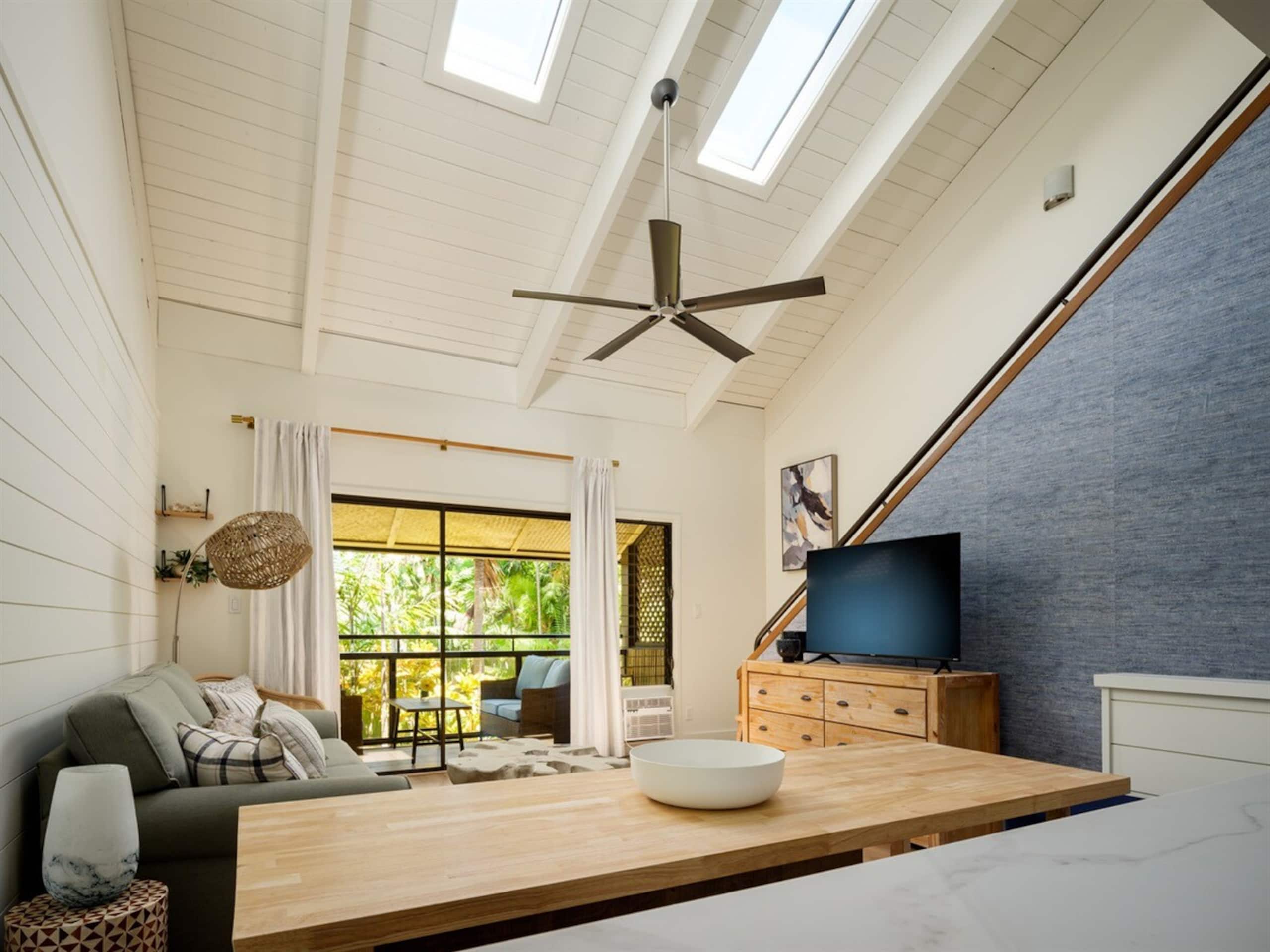 Beach & Poolside Bliss - Family-Friendly Maui Stay - Photo 5