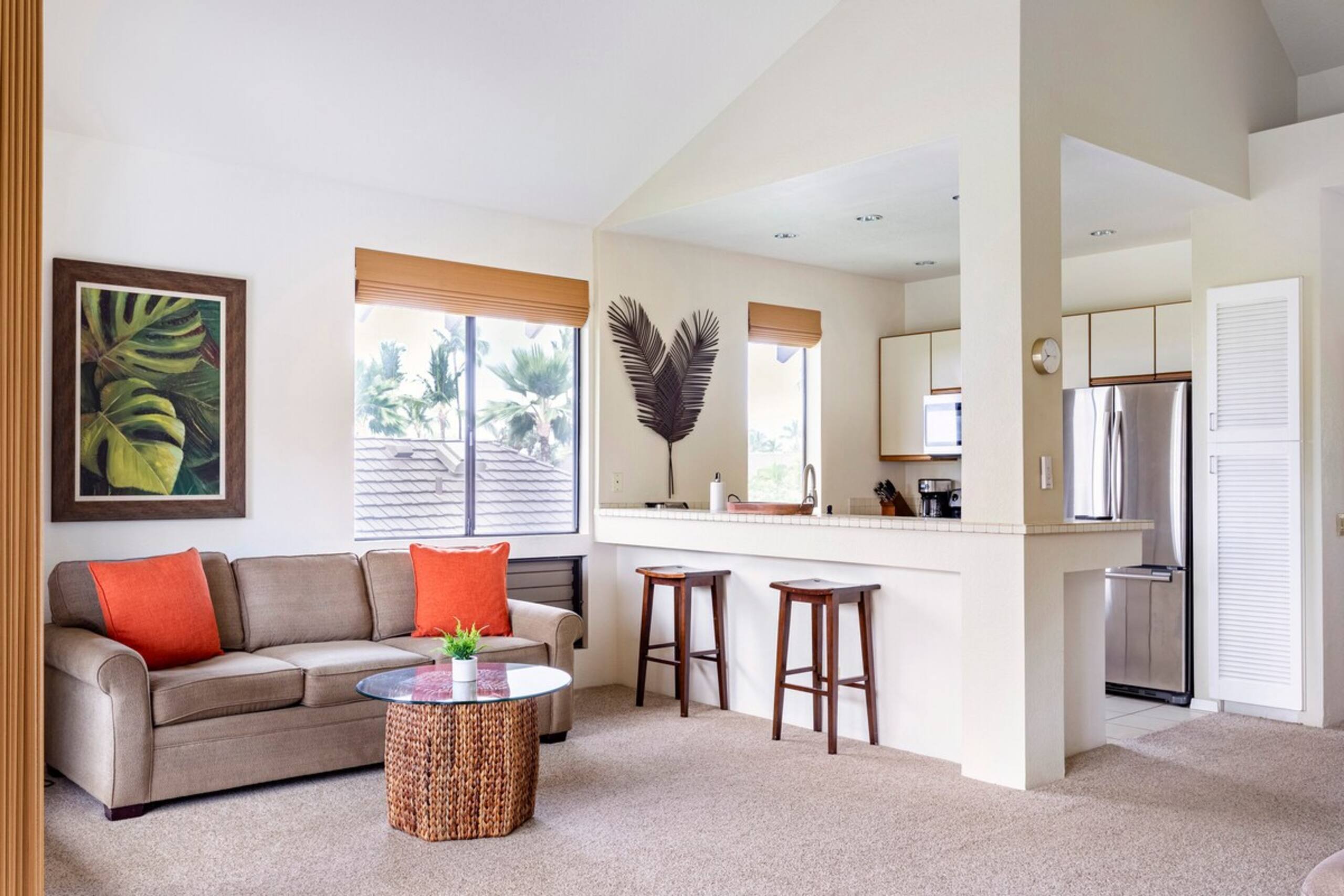 Gaze out at Panoramic Ocean Views from an Airy - Photo 12