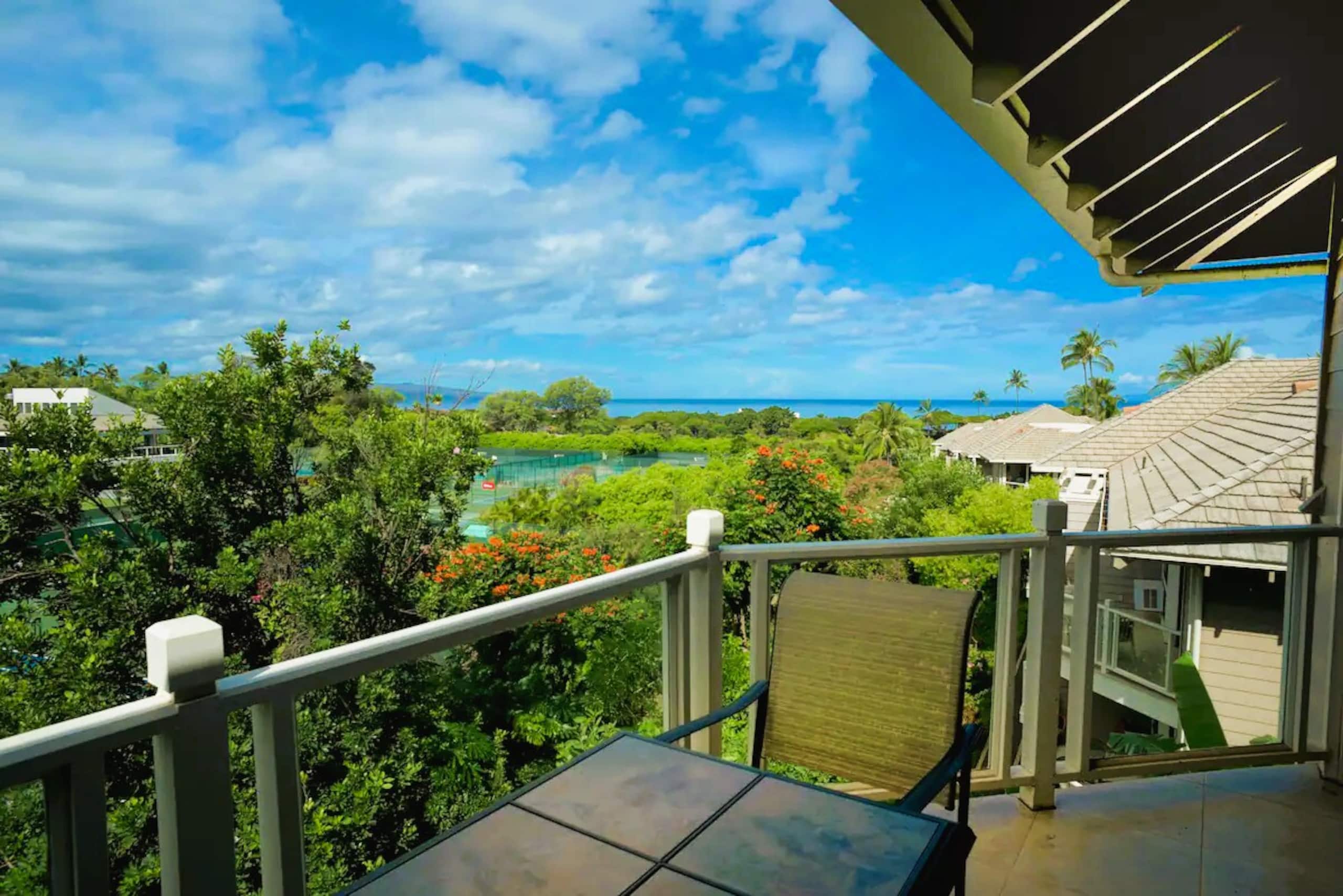 Gaze out at Panoramic Ocean Views from an Airy - Photo 29