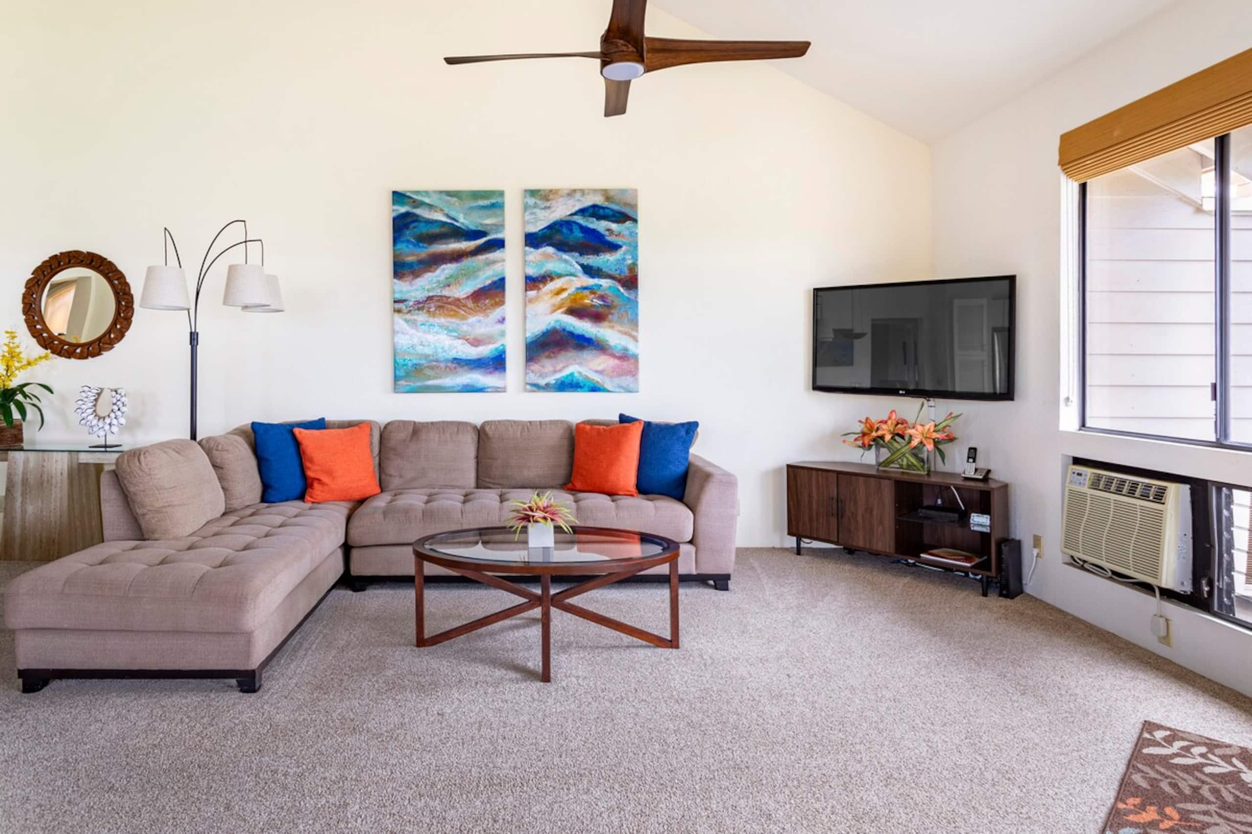Gaze out at Panoramic Ocean Views from an Airy - Photo 4