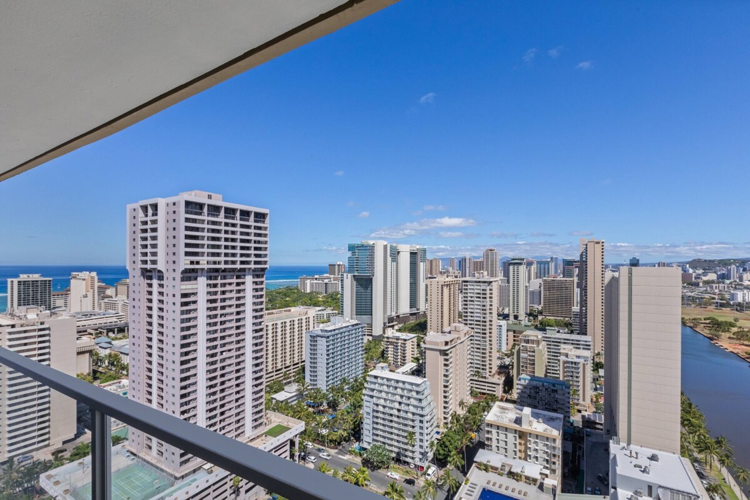 Island Colony Hotel 36th FL Amazing View - Photo 24