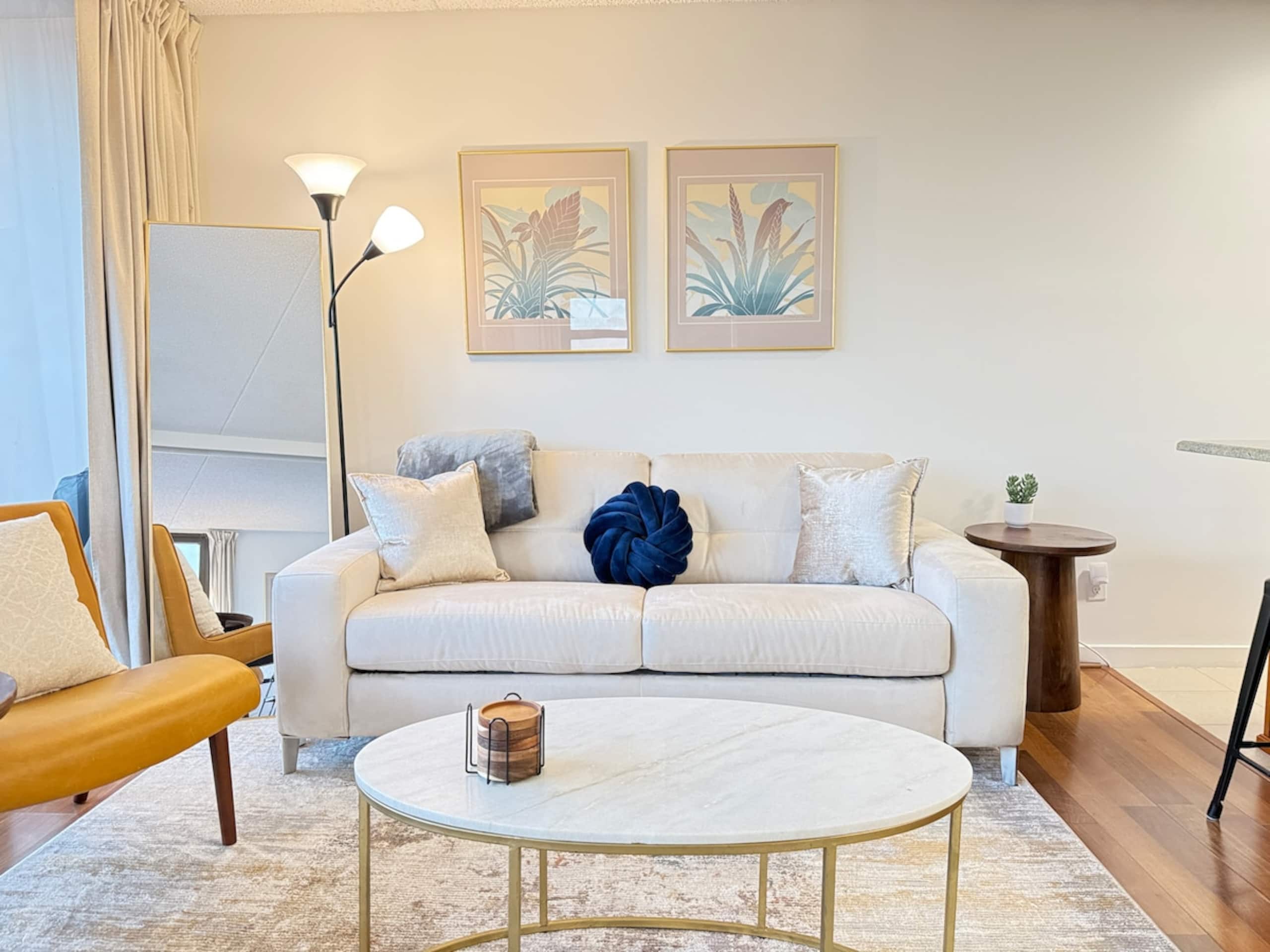 Mountain Views-1Bd/1Ba-Free Parking-AC-Beach Gear - Photo 3