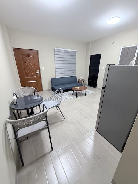 Modern Suite with Kitchen and Air Conditioning | Excellent Location
