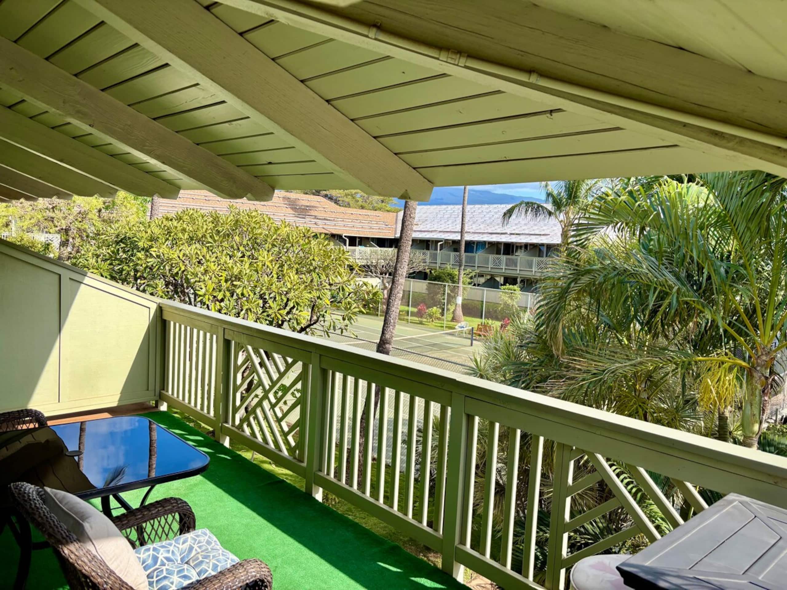 Romantic Bliss Maui Corner Penthouse, By Beach - Photo 20