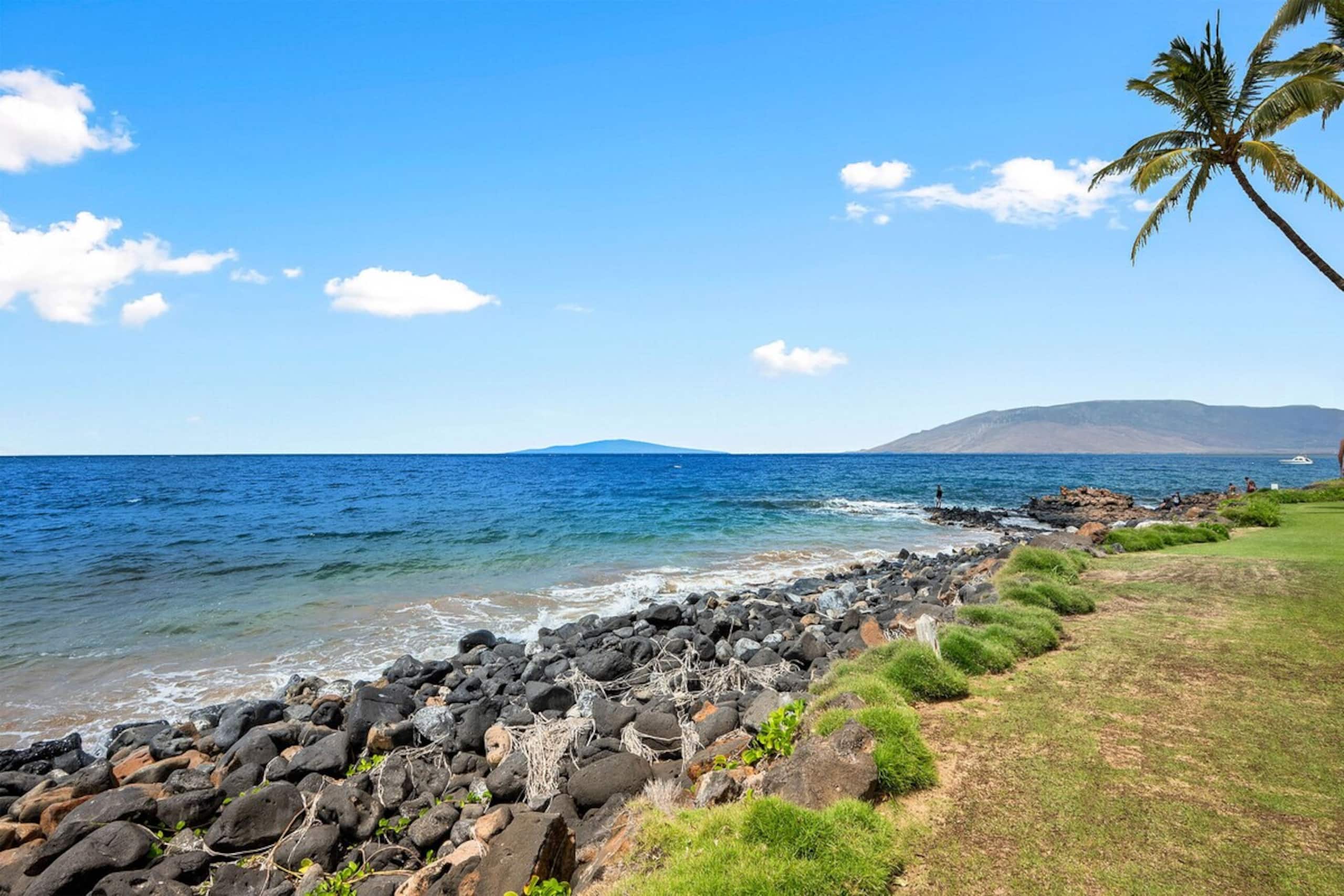 Kamaole Nalu 301 - Stunning Ocean Views, Renovated - Photo 47
