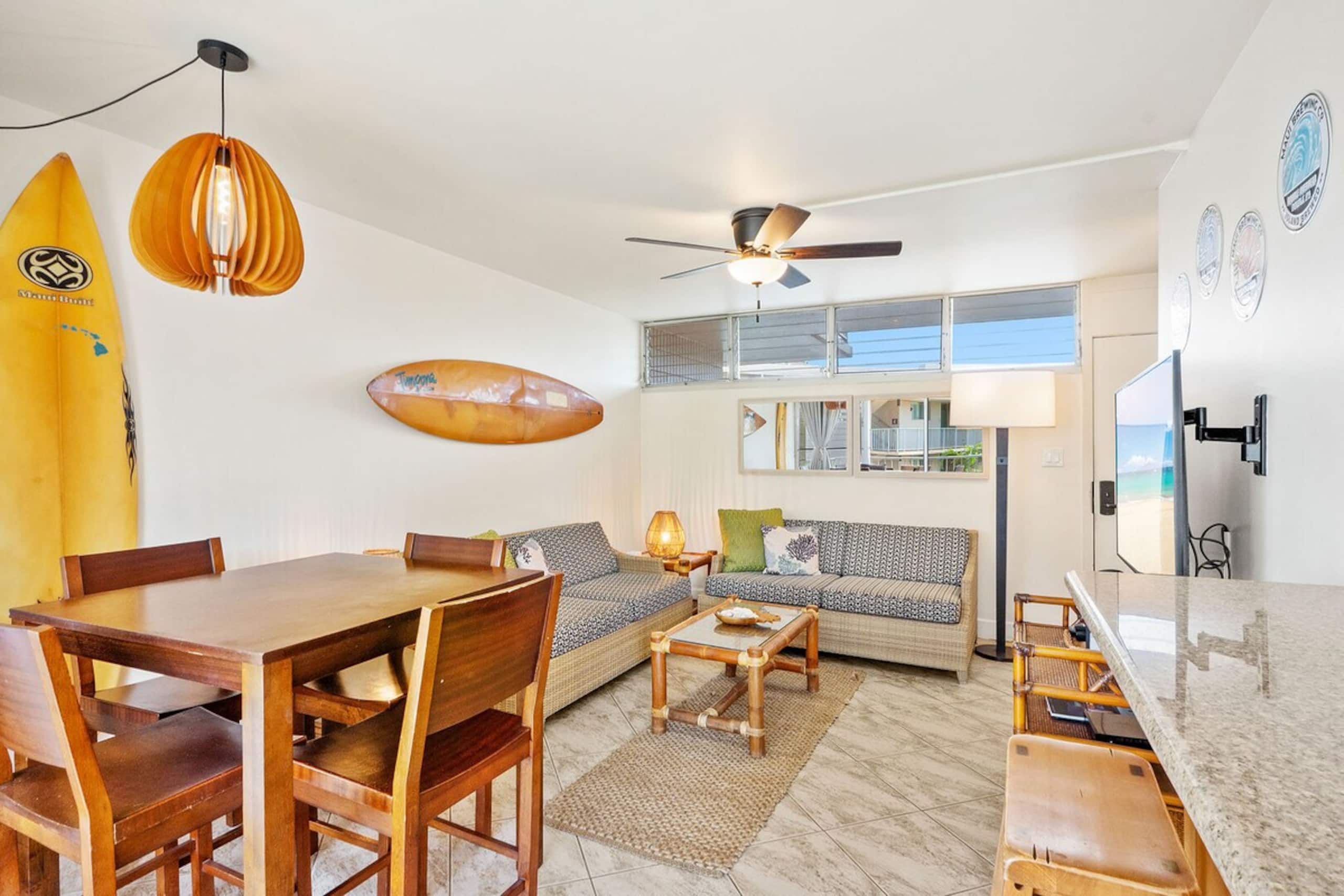 Kamaole Nalu 301 - Stunning Ocean Views, Renovated - Photo 10